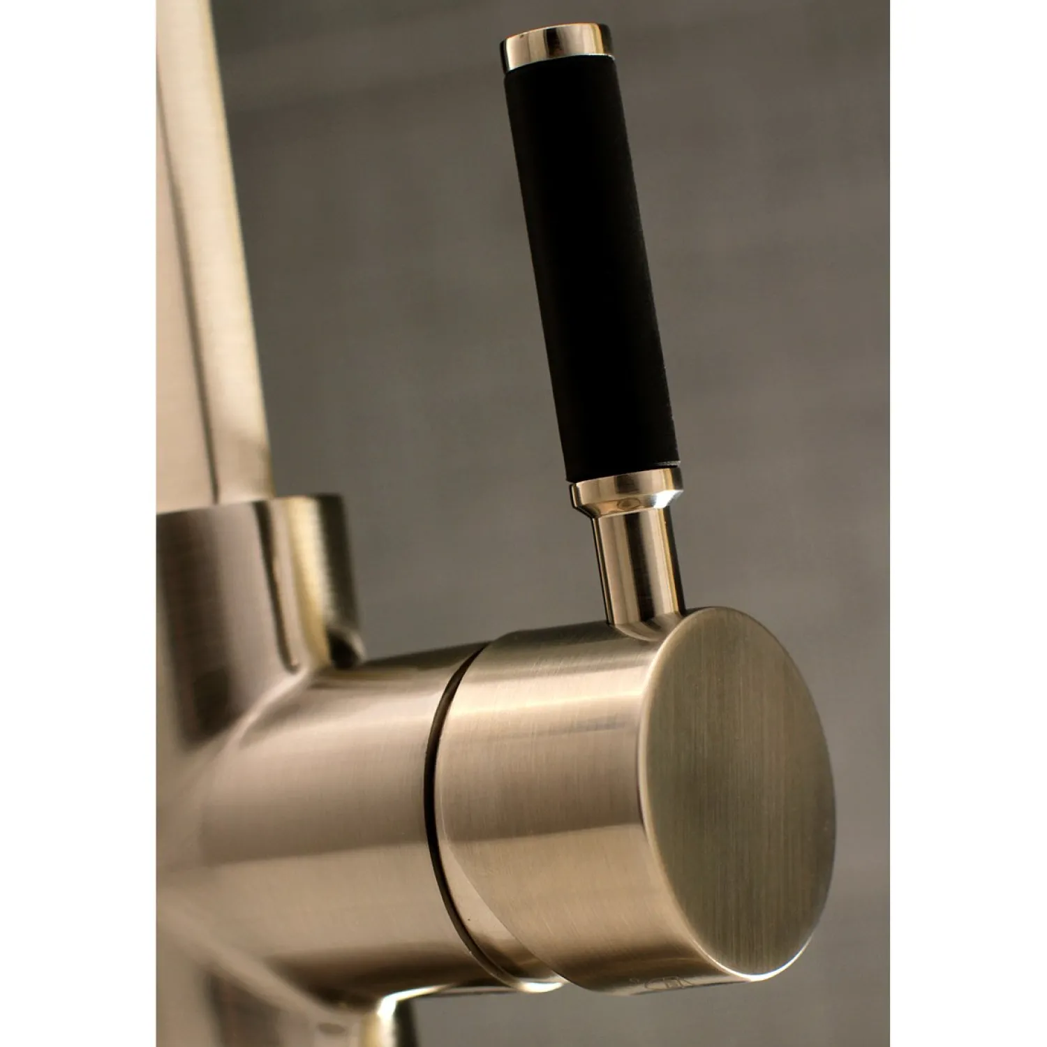 Hot Fauceture Kaiser Single-Handle Bathroom Faucet with Drain Single Hole