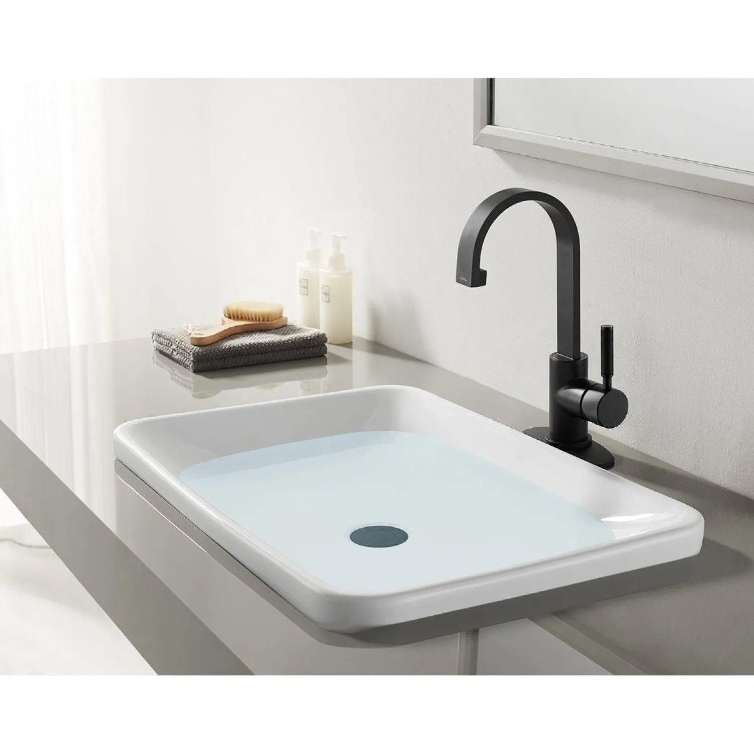 Hot Fauceture Kaiser Single-Handle Bathroom Faucet with Drain Single Hole