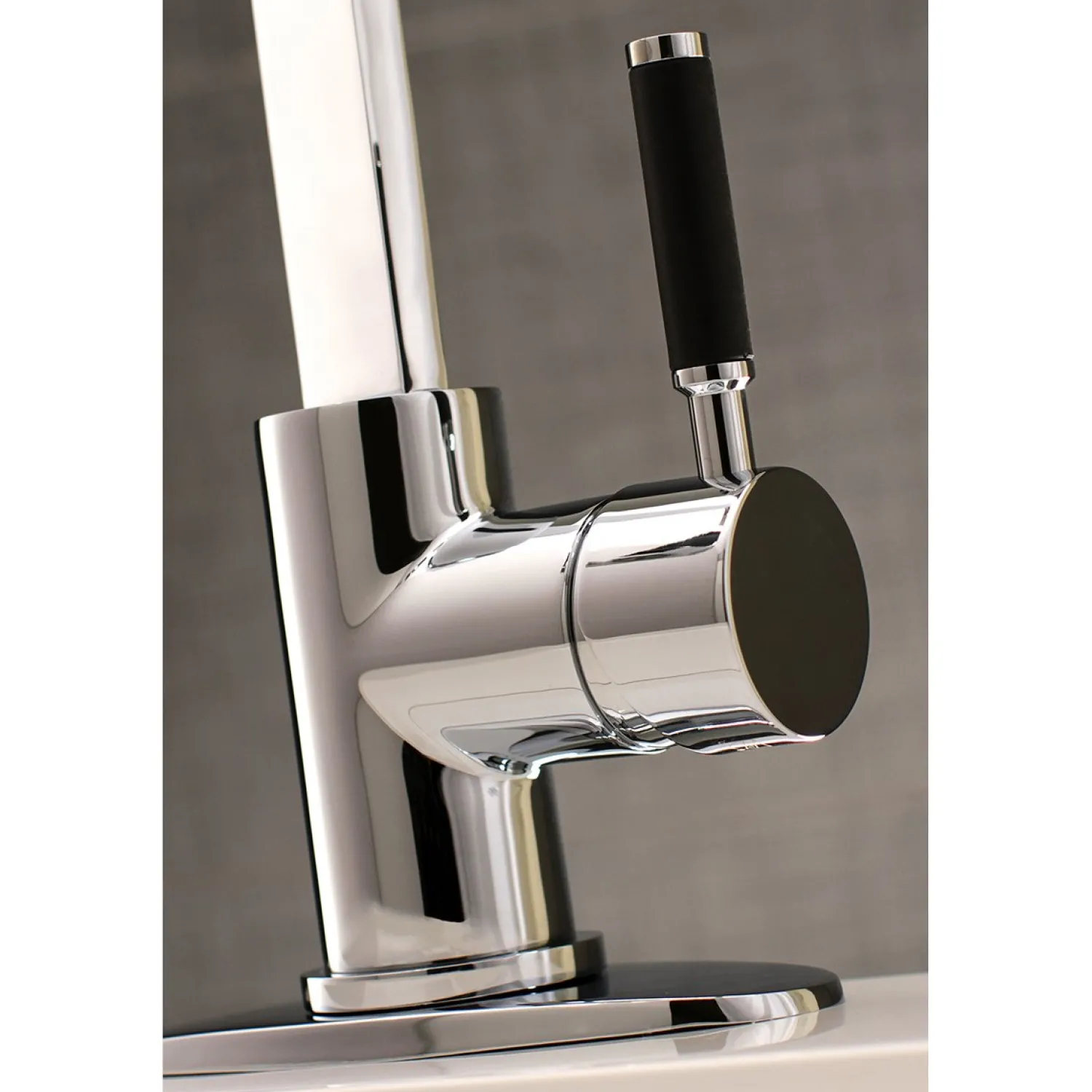 Hot Fauceture Kaiser Single-Handle Bathroom Faucet with Drain Single Hole