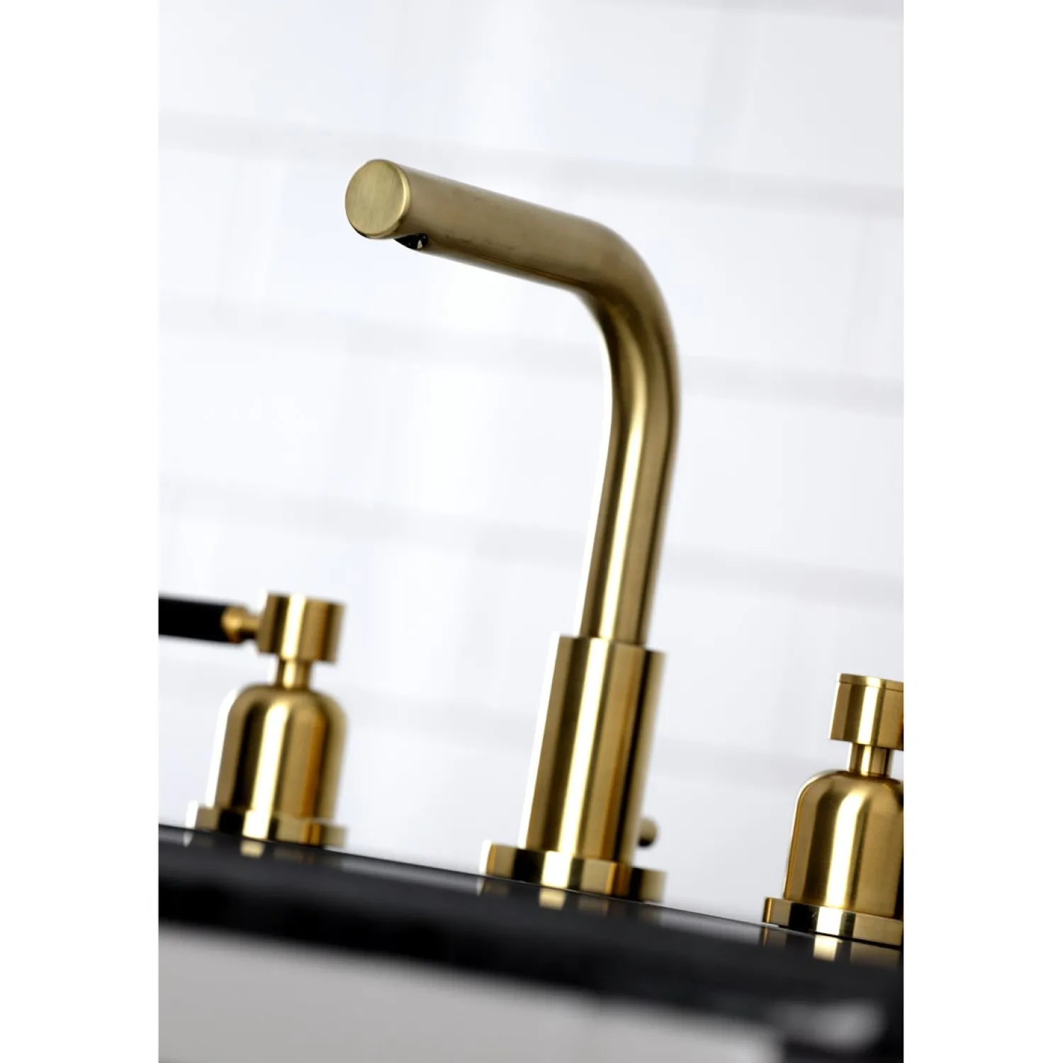 Fauceture Kaiser 8-Inch Widespread Bathroom Faucet 8" Widespread