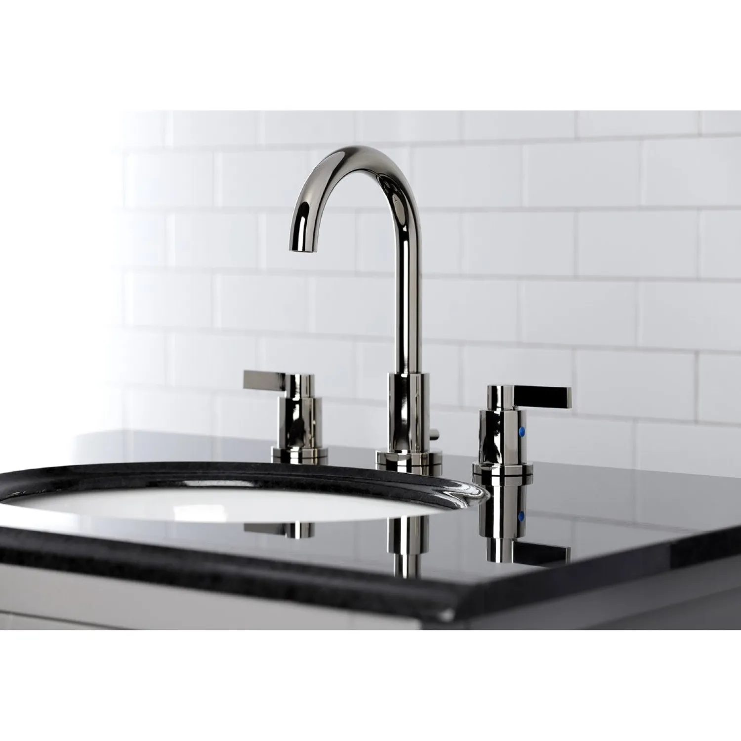 New Fauceture NuvoFusion Widespread Bathroom Faucet 8" Widespread