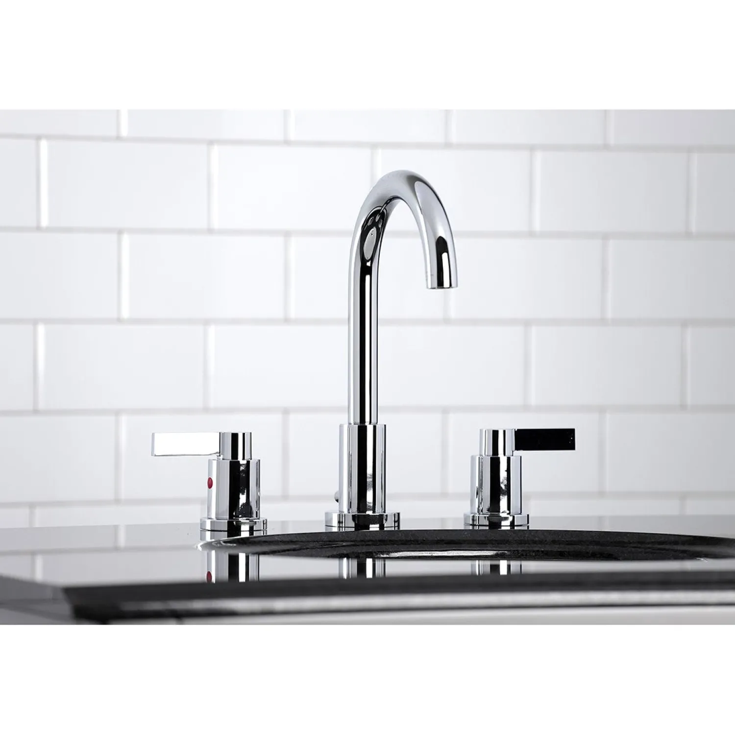 New Fauceture NuvoFusion Widespread Bathroom Faucet 8" Widespread
