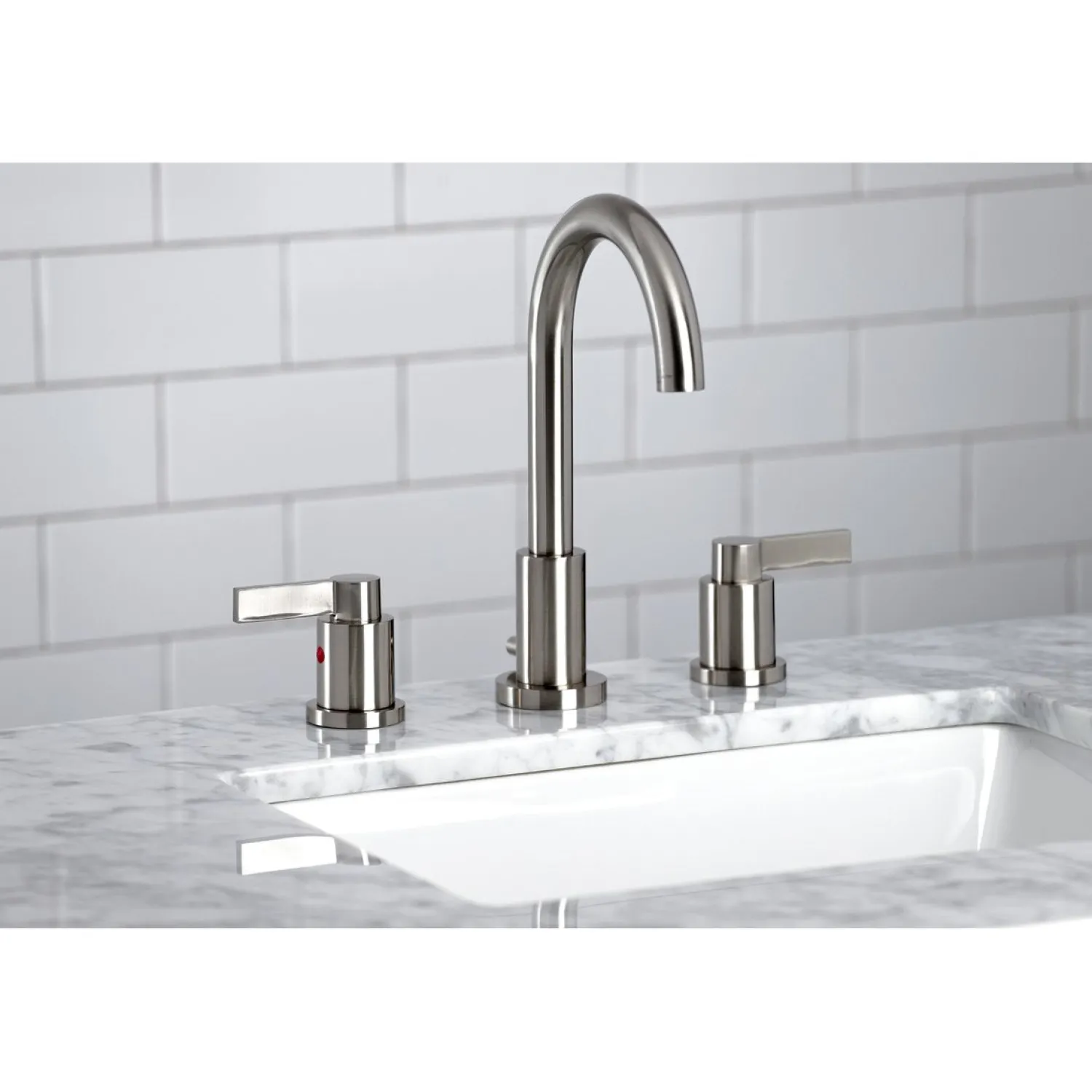 New Fauceture NuvoFusion Widespread Bathroom Faucet 8" Widespread