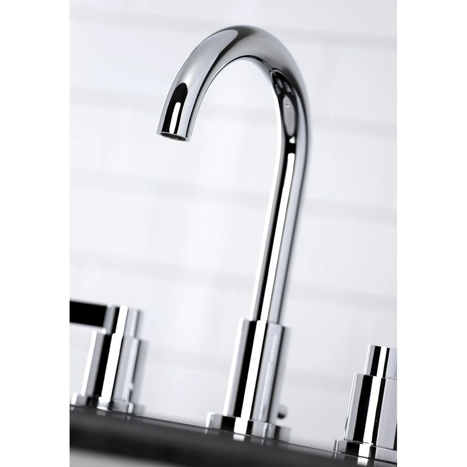New Fauceture NuvoFusion Widespread Bathroom Faucet 8" Widespread