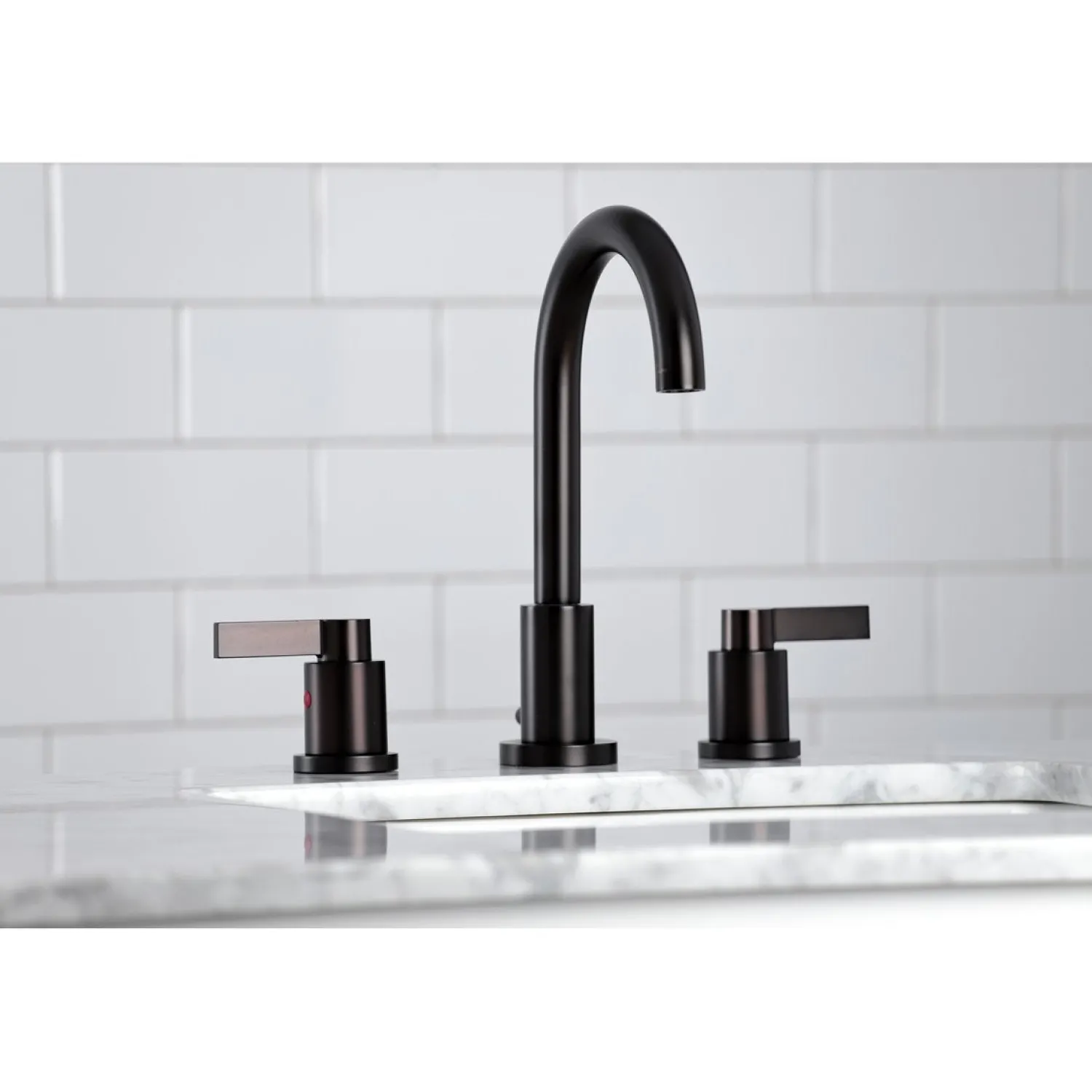 New Fauceture NuvoFusion Widespread Bathroom Faucet 8" Widespread