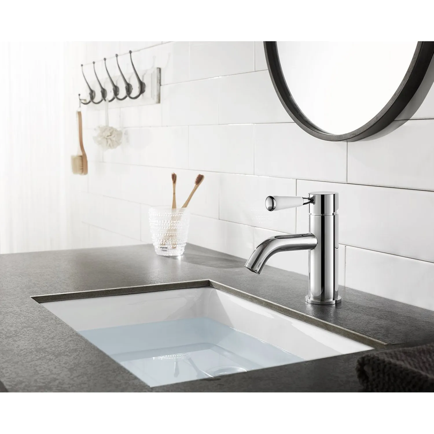 Hot Fauceture Paris Single-Handle Bathroom Faucet with Drain and Deck Plate Single Hole
