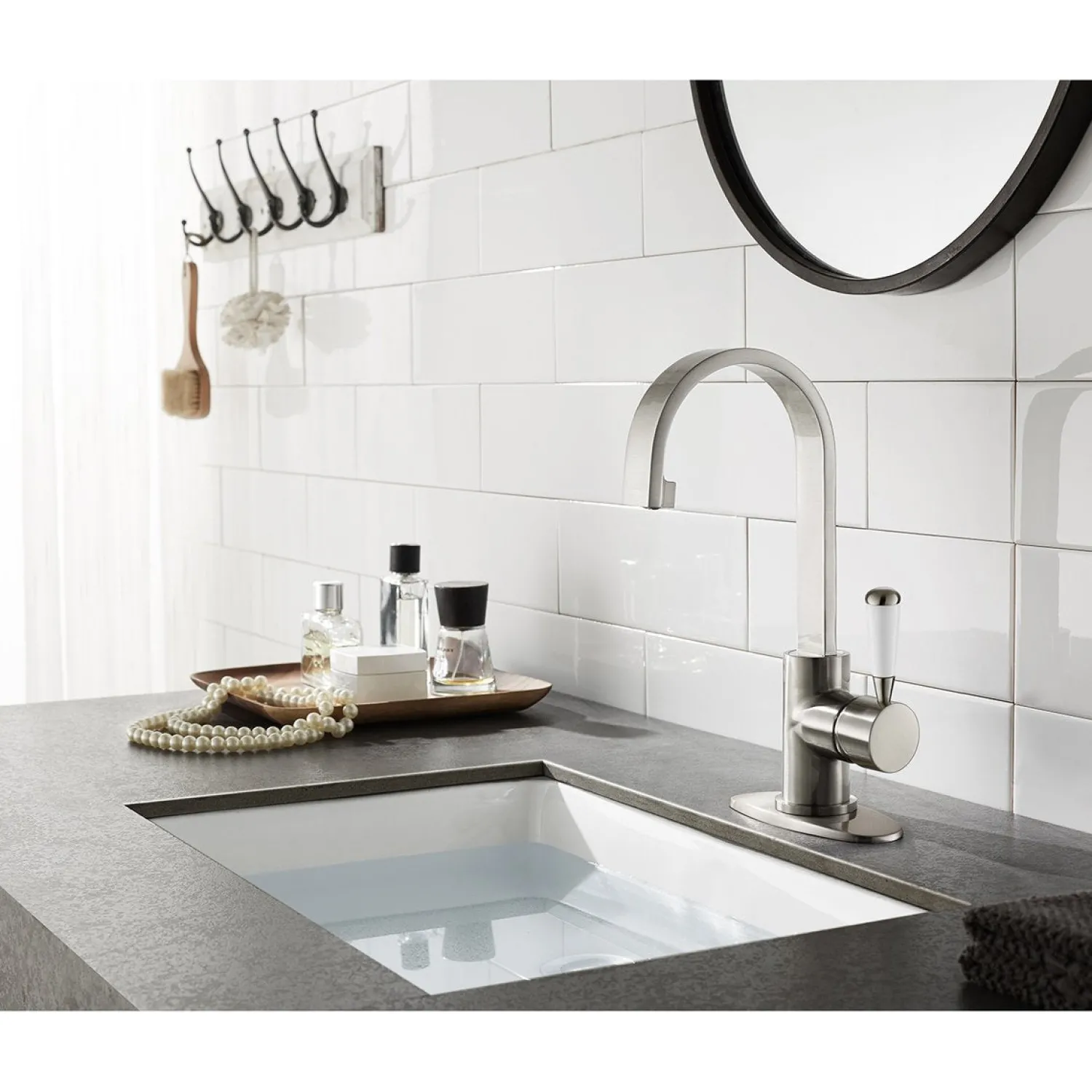 Clearance Fauceture Paris Single-Handle Bathroom Faucet with Deck Plate and Drain Single Hole