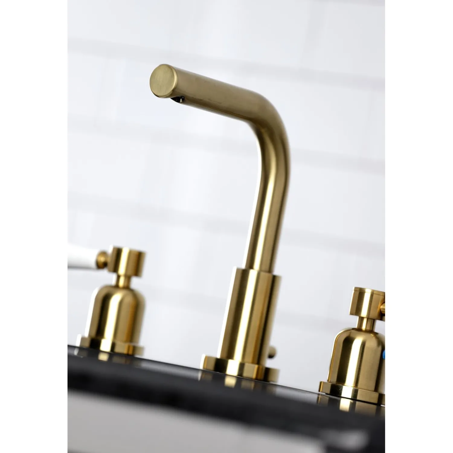 Hot Fauceture Paris 8-Inch Widespread Bathroom Faucet 8" Widespread