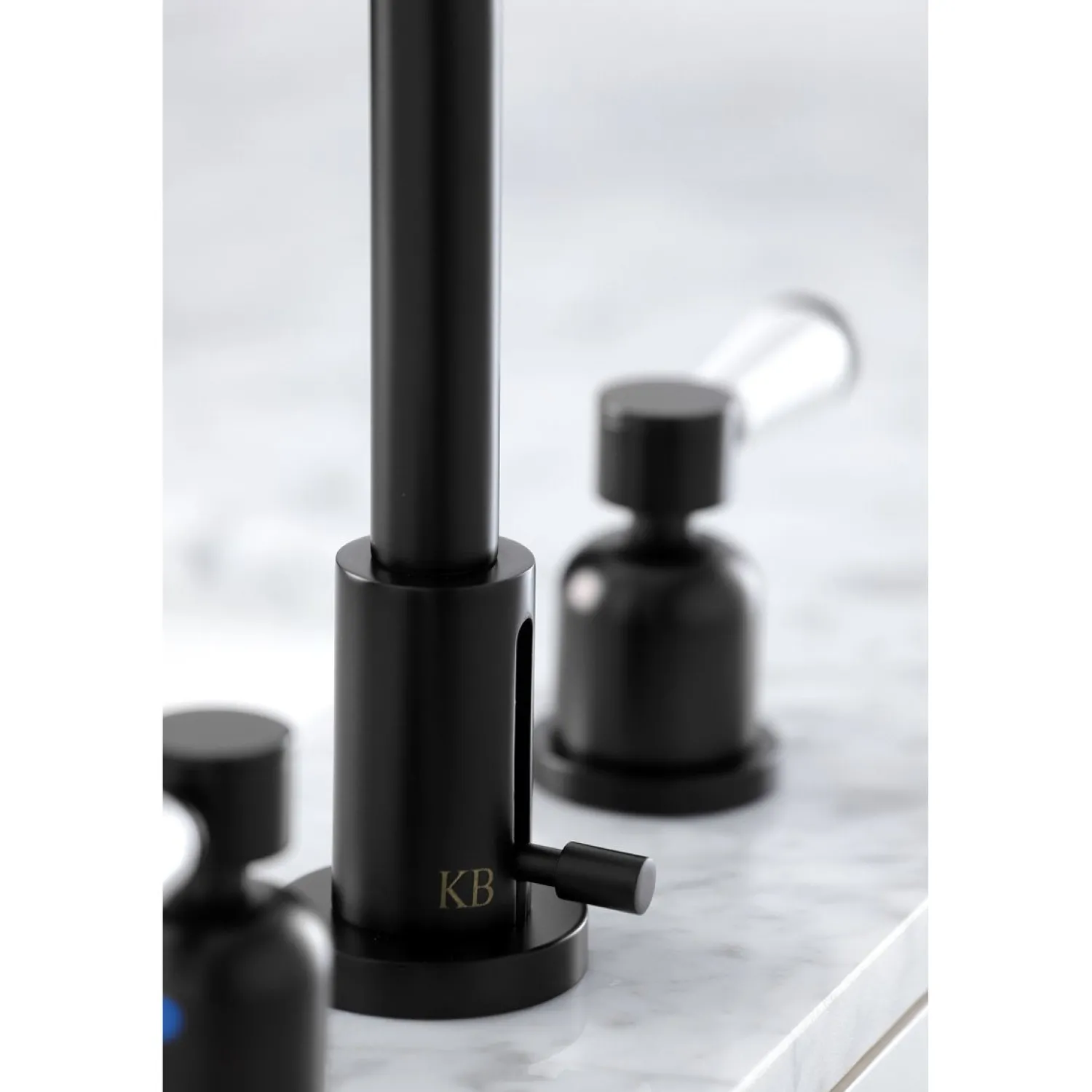 Best Fauceture Paris Widespread Bathroom Faucet 8" Widespread