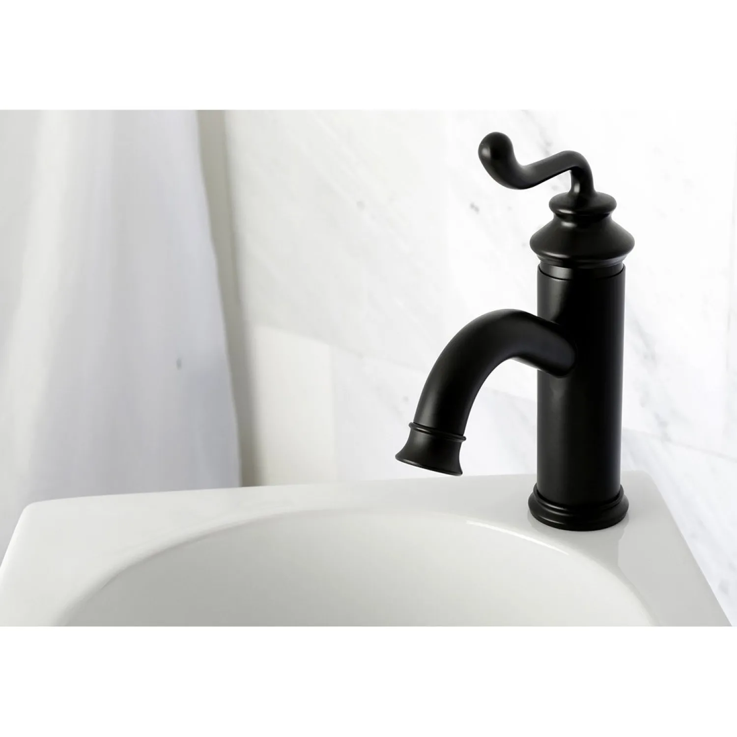 Best Fauceture Royale Single-Handle Monoblock Bathroom Faucet Single Hole