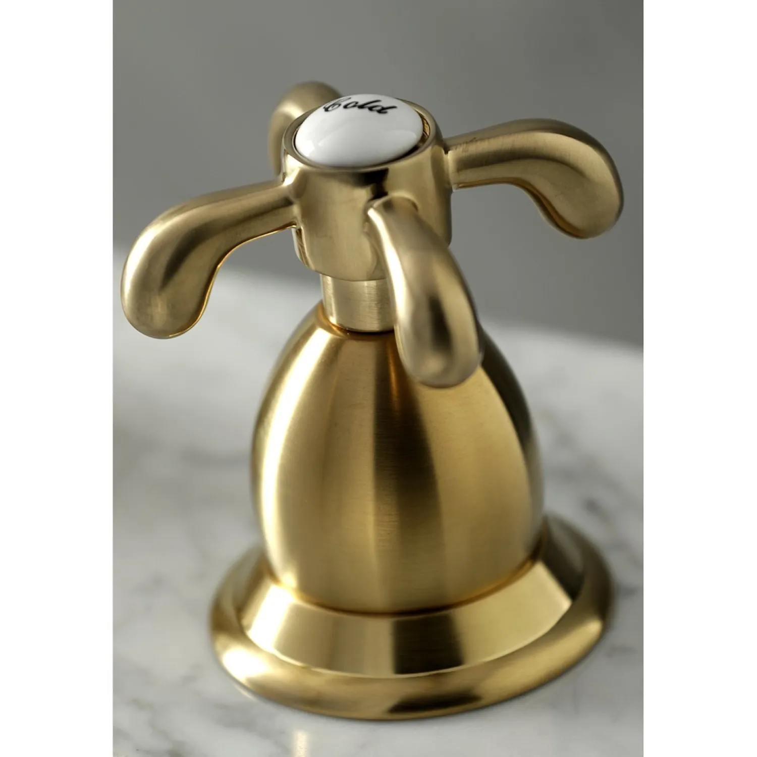 Hot French Country 3-Hole 8-Inch Widespread Bathroom Faucet 8" Widespread