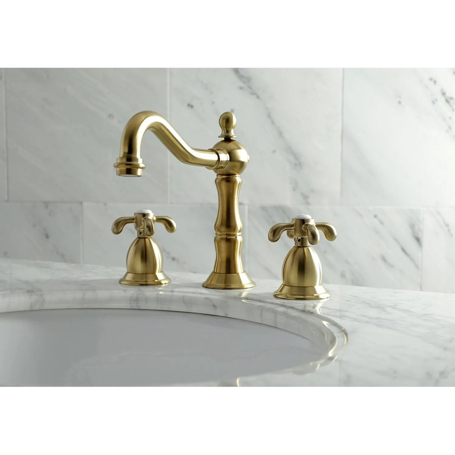 Hot French Country 3-Hole 8-Inch Widespread Bathroom Faucet 8" Widespread