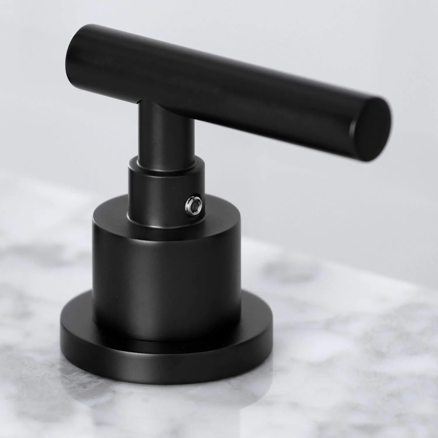 Online FSC893XCML-P Manhattan Widespread Bathroom Faucet with Brass Pop-Up 8" Widespread