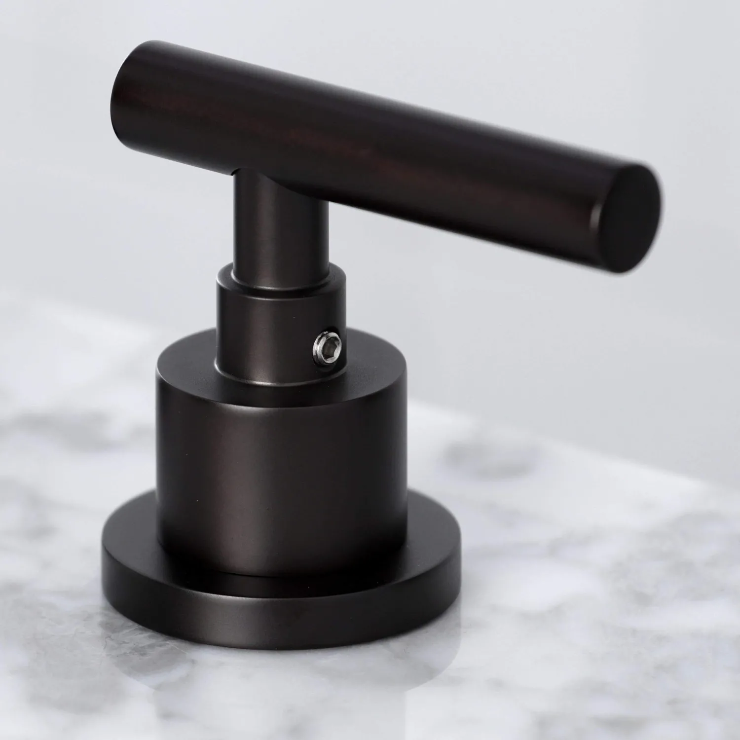 Online FSC893XCML-P Manhattan Widespread Bathroom Faucet with Brass Pop-Up 8" Widespread