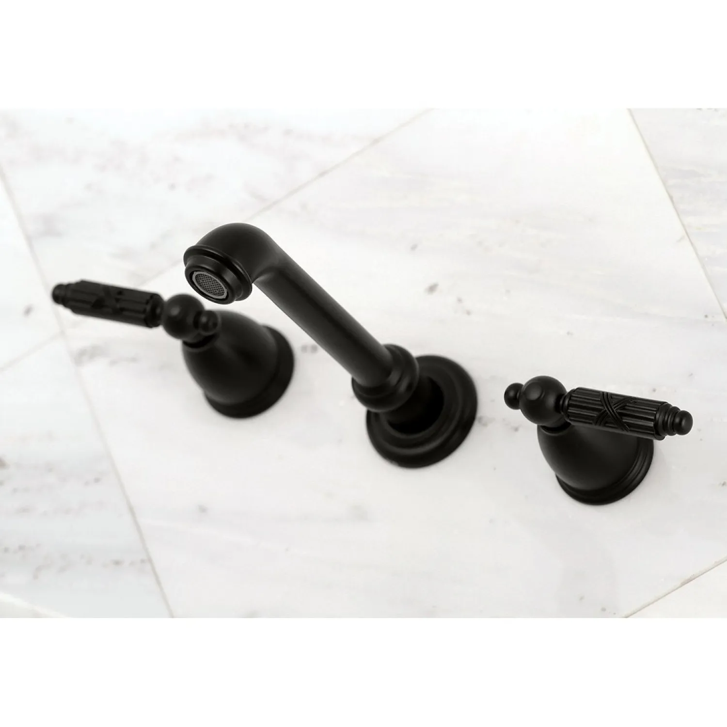 Discount Georgian Two-Handle Wall Mount Bathroom Faucet Wall Mount
