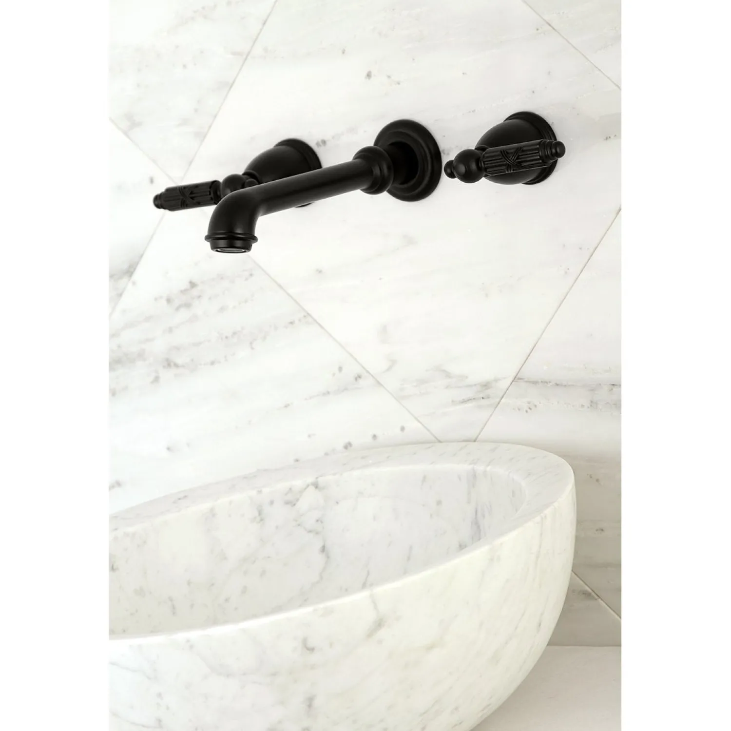 Discount Georgian Two-Handle Wall Mount Bathroom Faucet Wall Mount