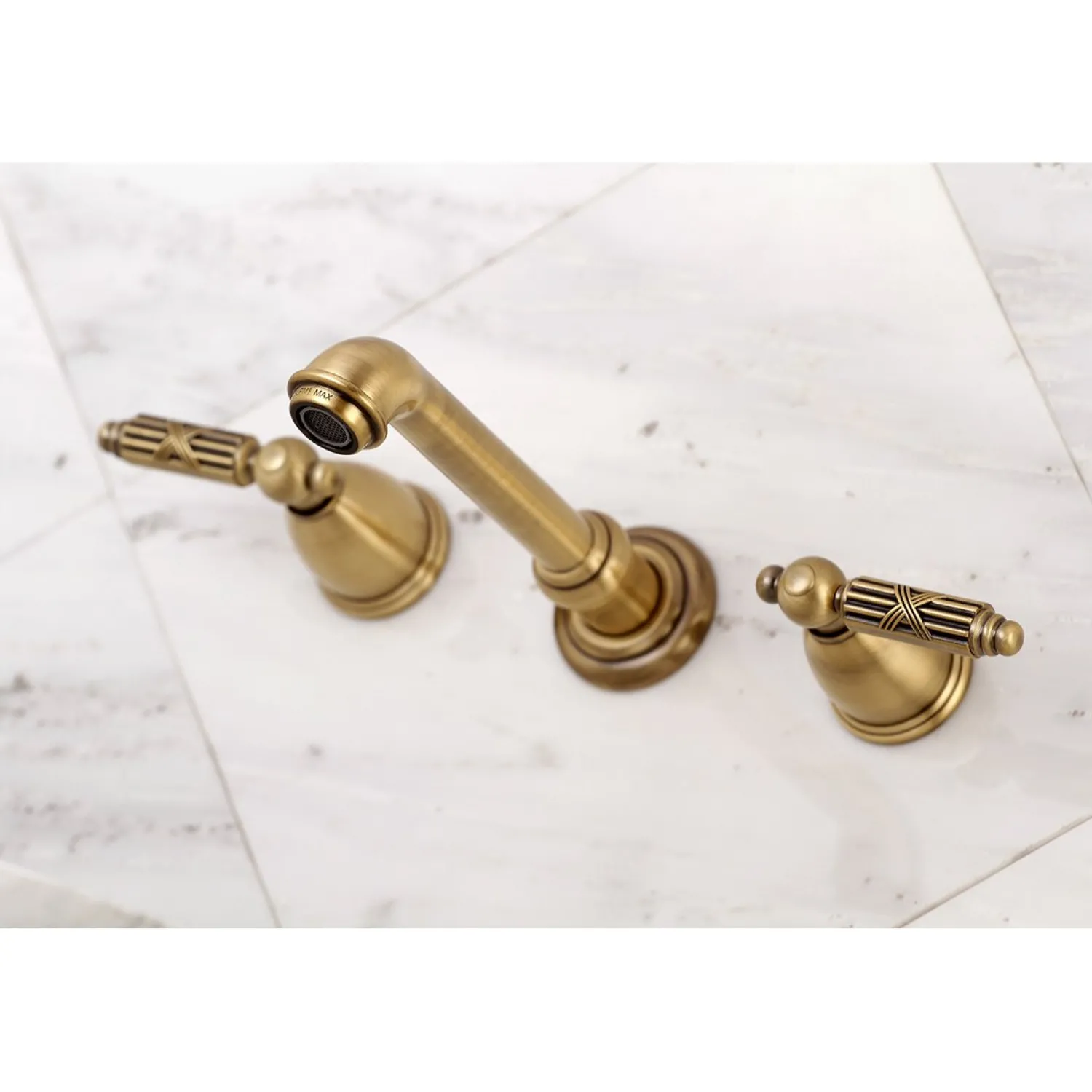 Discount Georgian Two-Handle Wall Mount Bathroom Faucet Wall Mount
