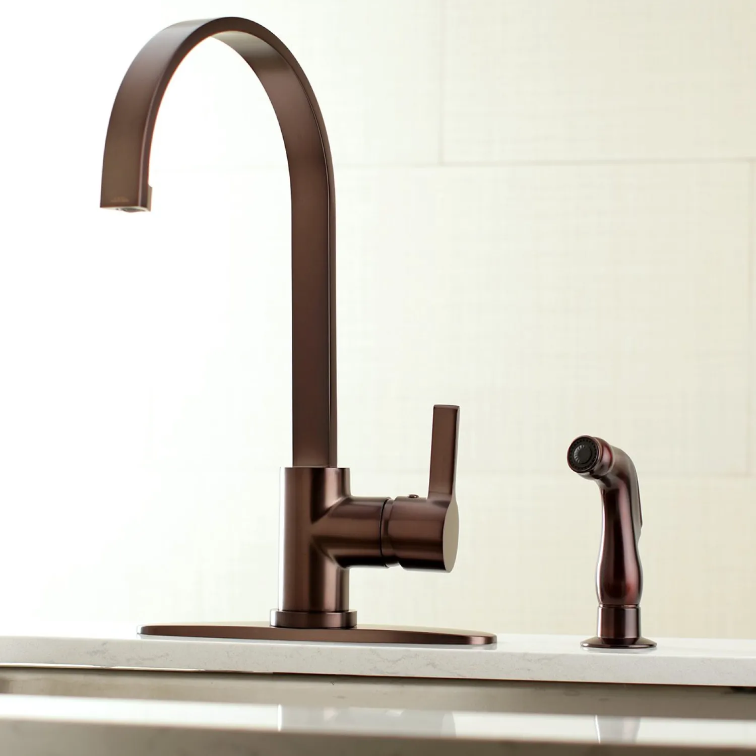 New Gourmetier Continental Single-Handle Kitchen Faucet with Side Sprayer Faucets With Side Spray