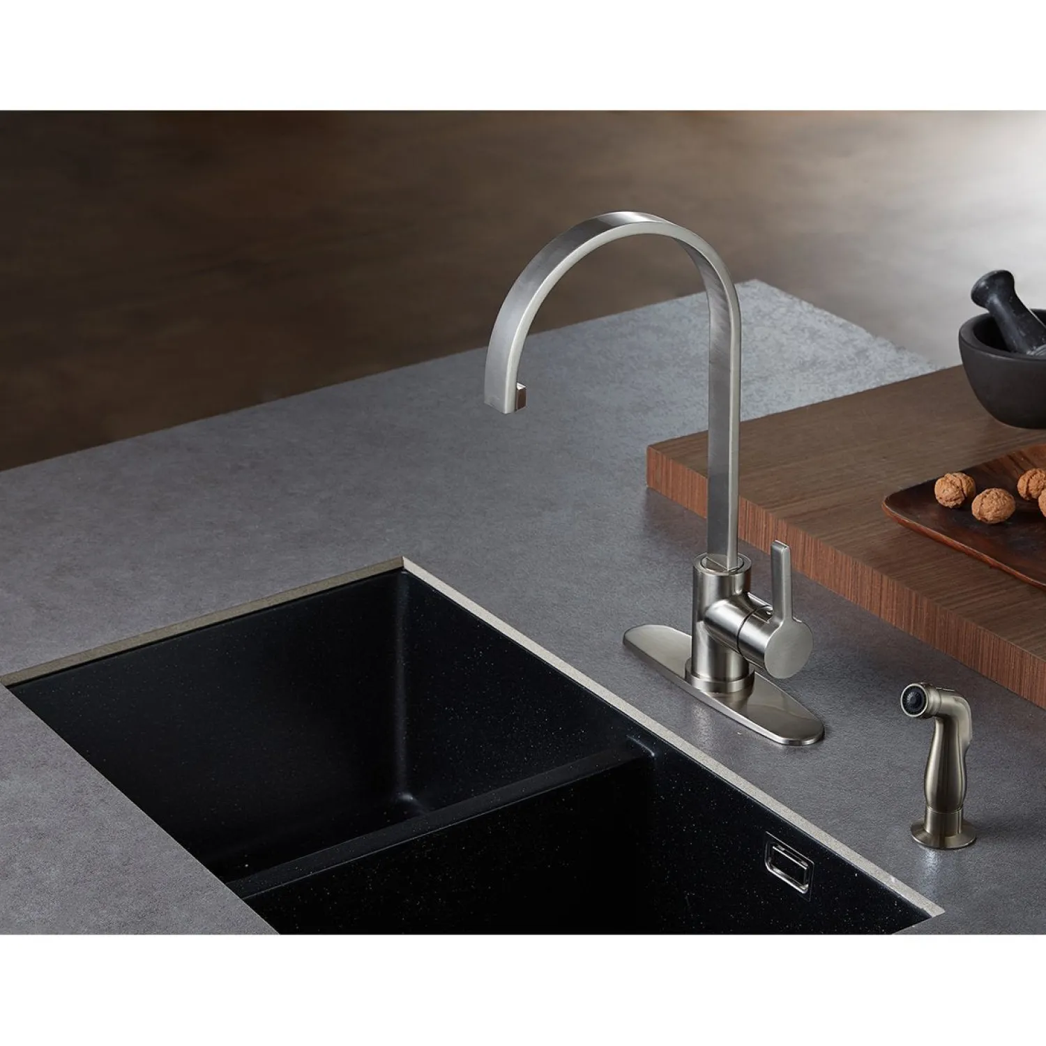New Gourmetier Continental Single-Handle Kitchen Faucet with Side Sprayer Faucets With Side Spray
