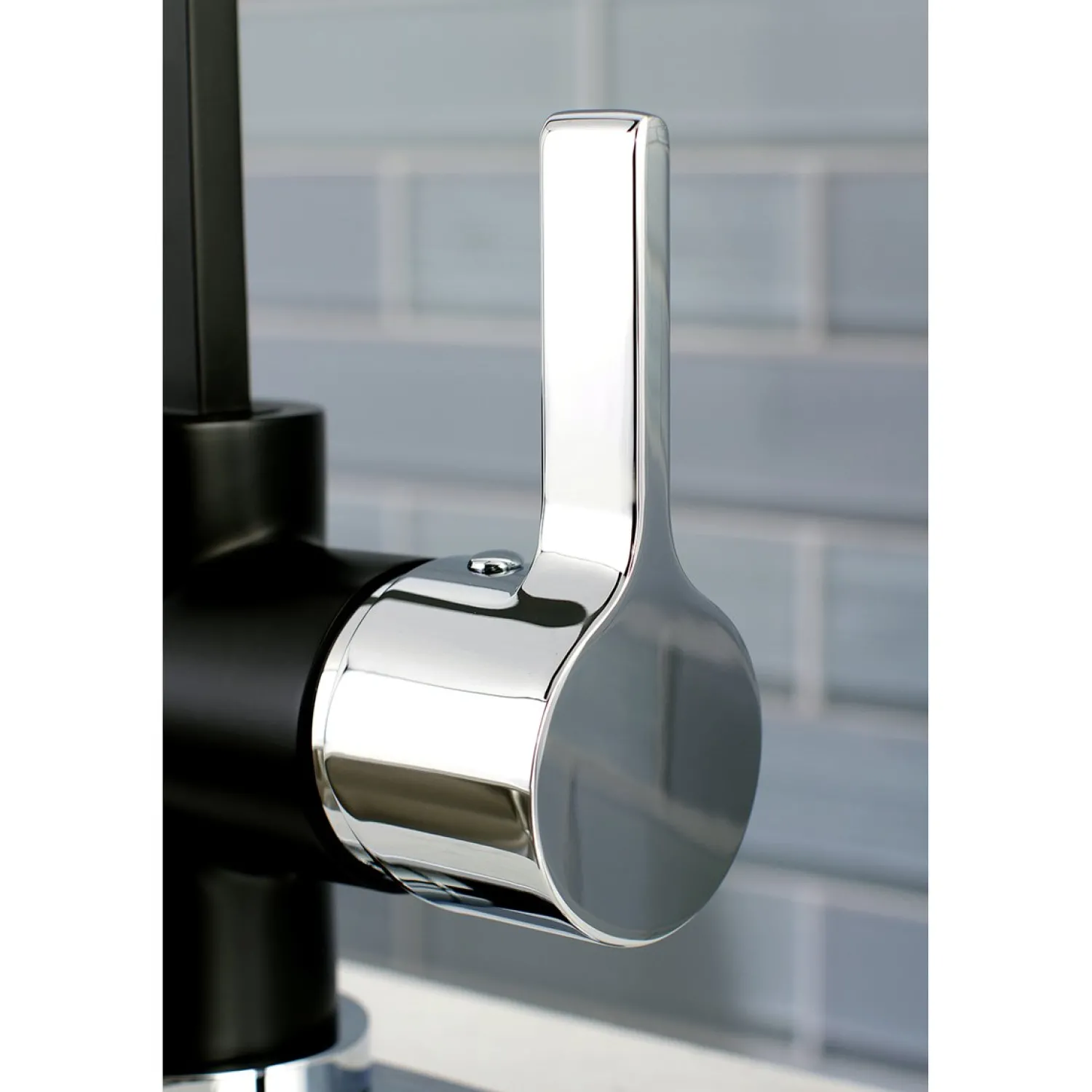 New Gourmetier Continental Single-Handle Kitchen Faucet with Side Sprayer Faucets With Side Spray