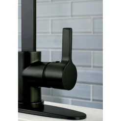 New Gourmetier Continental Single-Handle Kitchen Faucet with Side Sprayer Faucets With Side Spray