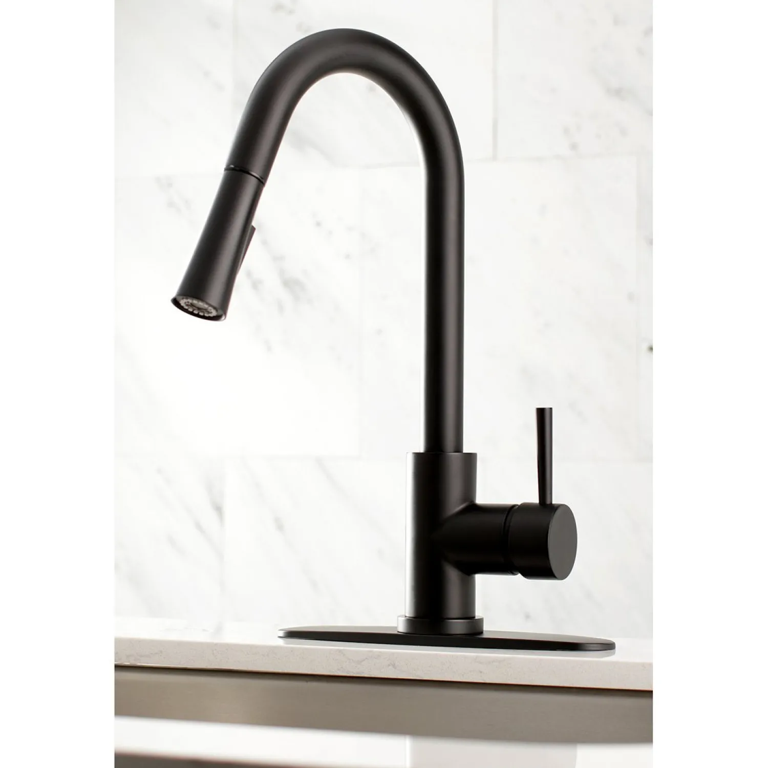 Sale Gourmetier Concord Single-Handle Kitchen Faucet with Pull-Down Sprayer Single Hole