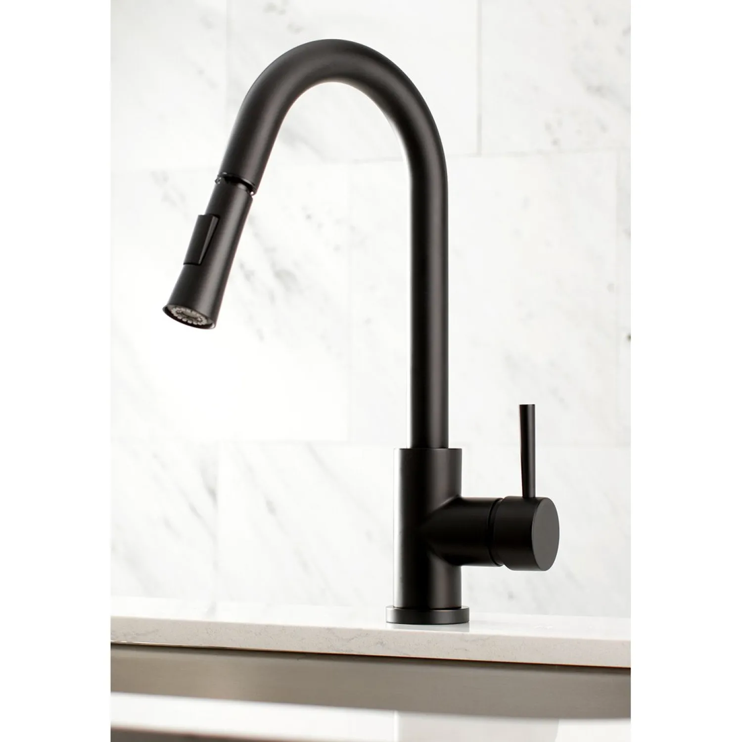 Sale Gourmetier Concord Single-Handle Kitchen Faucet with Pull-Down Sprayer Single Hole