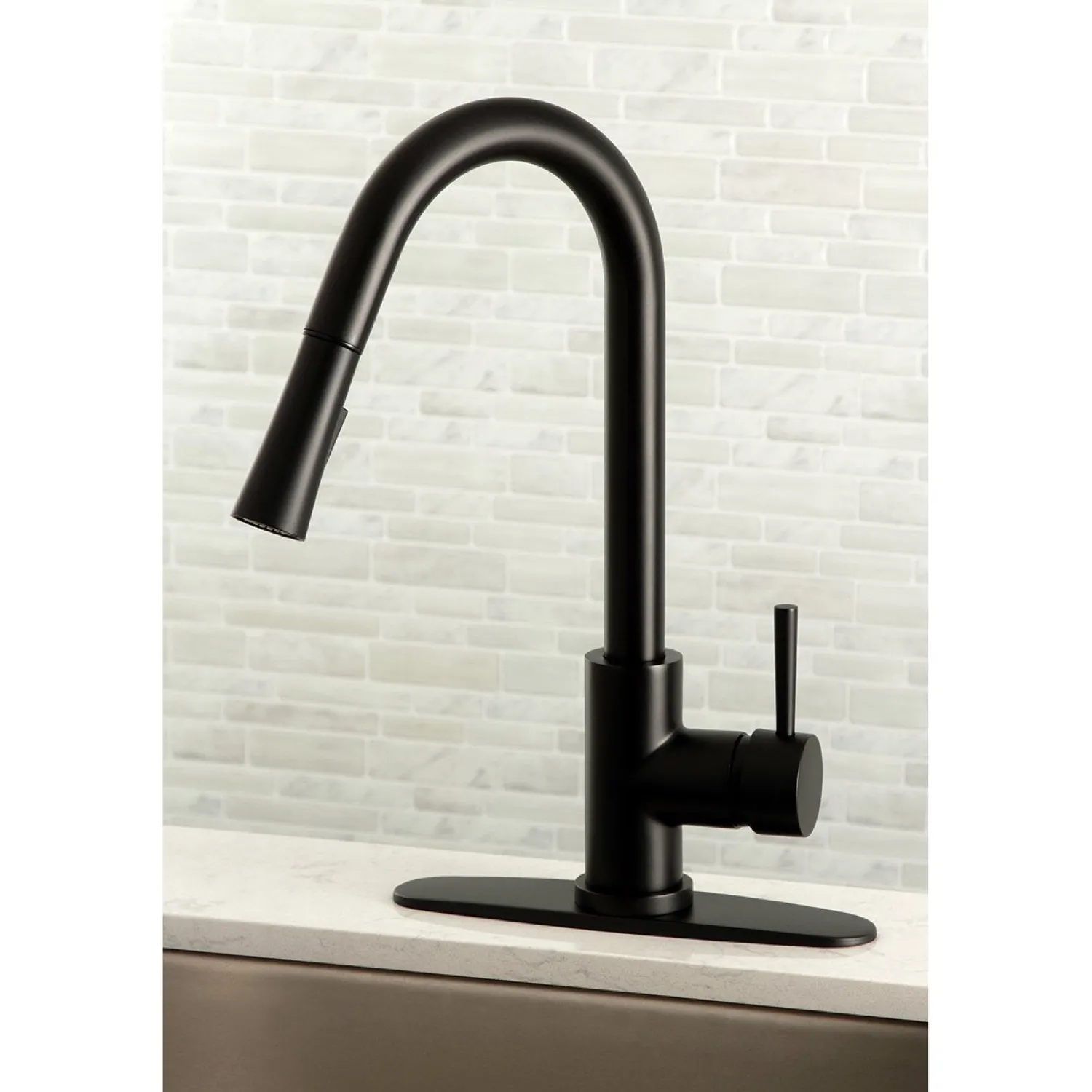 Sale Gourmetier Concord Single-Handle Kitchen Faucet with Pull-Down Sprayer Single Hole
