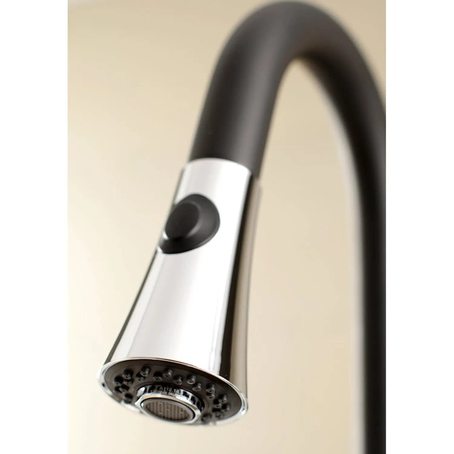 Clearance Gourmetier Continental Deck Mount Single-Handle Pull-Down Kitchen Faucet Single Hole