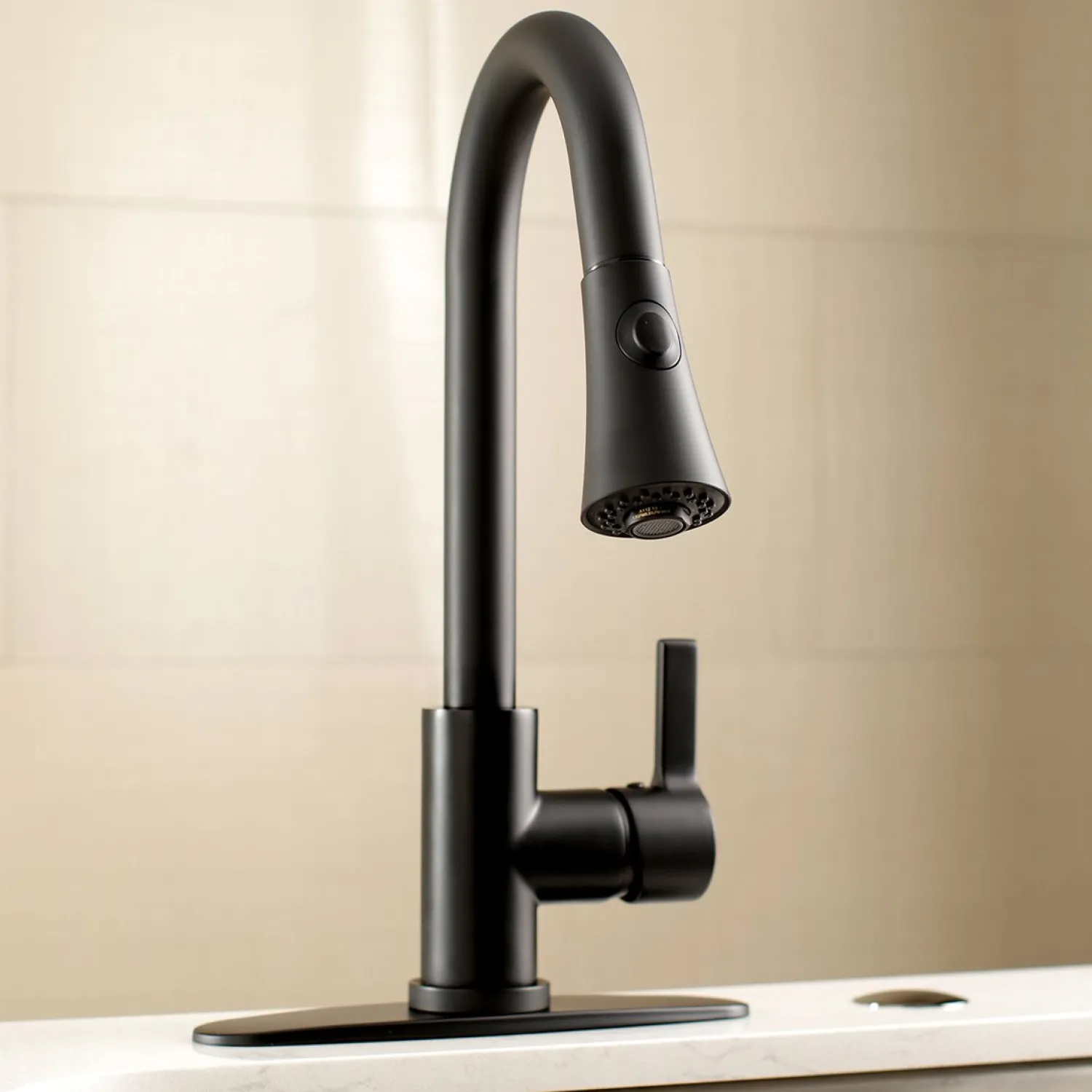 Clearance Gourmetier Continental Deck Mount Single-Handle Pull-Down Kitchen Faucet Single Hole