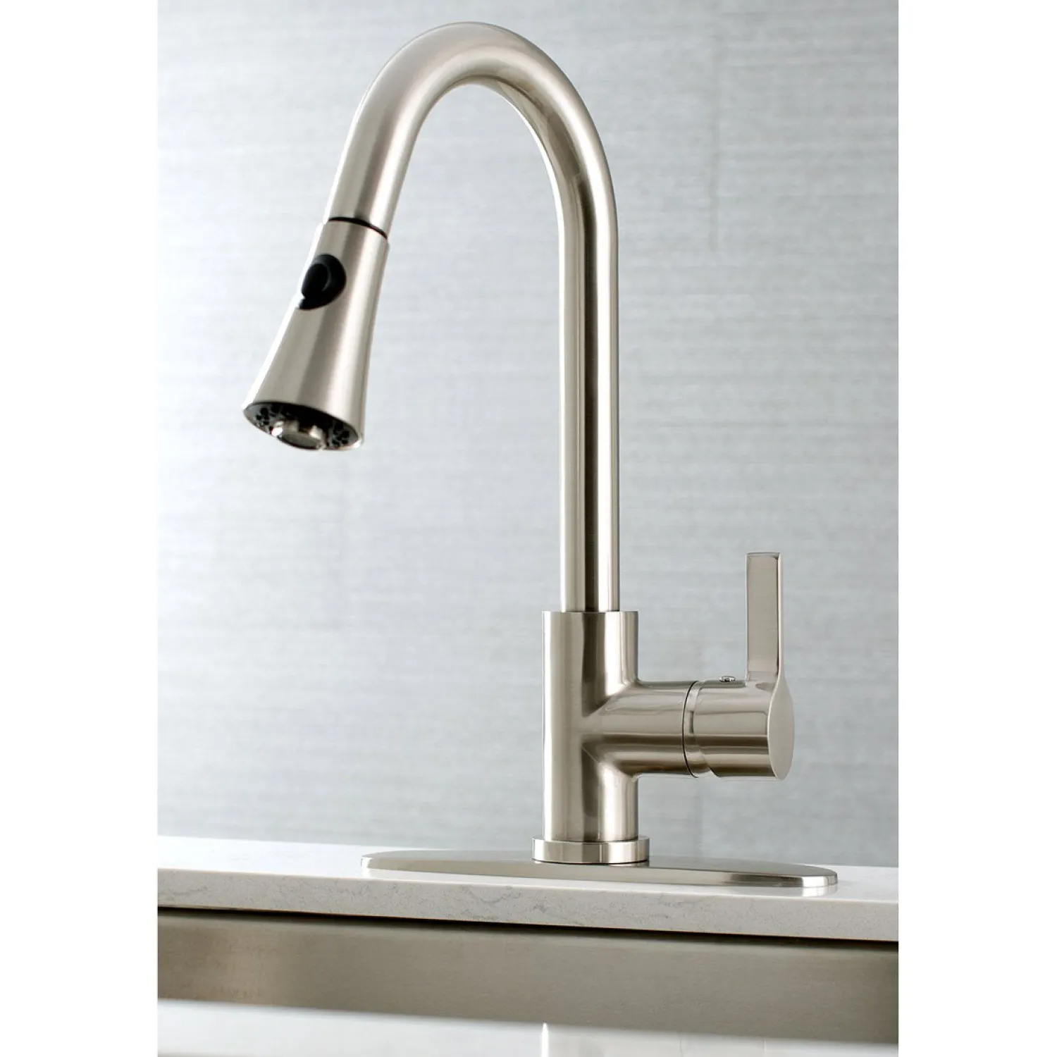Clearance Gourmetier Continental Deck Mount Single-Handle Pull-Down Kitchen Faucet Single Hole