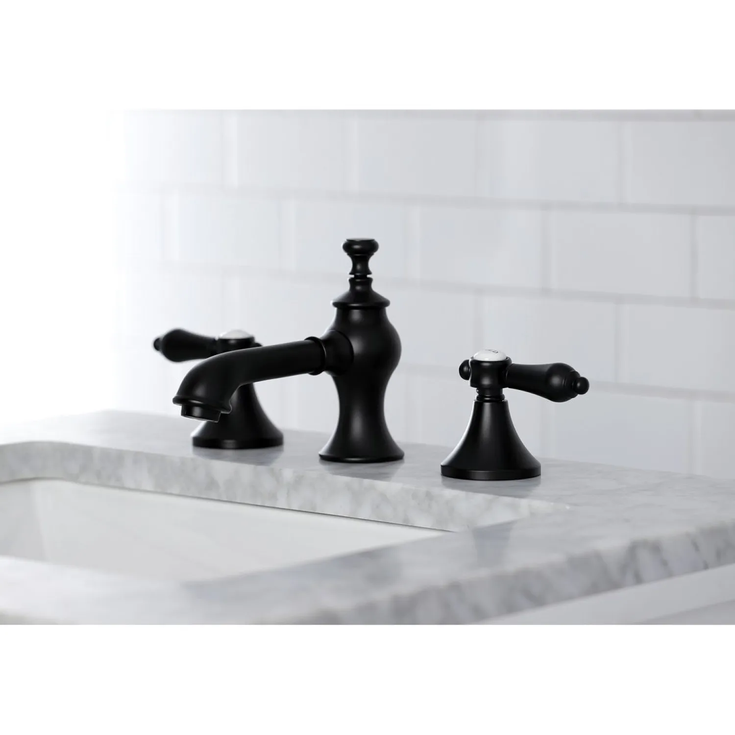 Discount Heirloom 8-Inch Widespread Bathroom Faucet 8" Widespread