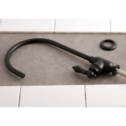 Heirloom Single-Handle Water Filtration Faucet Single Hole