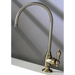 Heirloom Single-Handle Water Filtration Faucet Single Hole