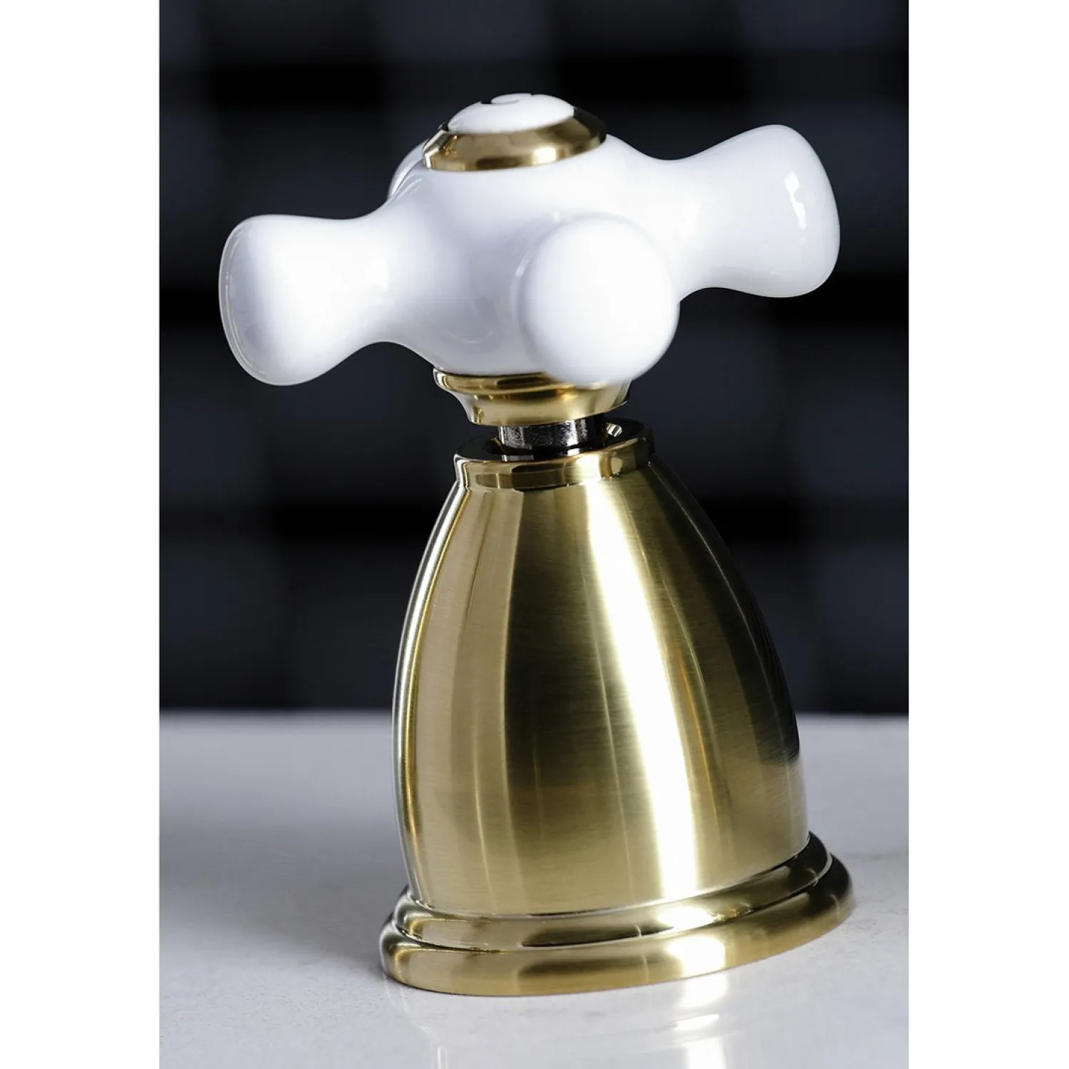 New Heritage 4-Hole Widespread Kitchen Faucet with Brass Sprayer Widespread Kitchen Faucets|Faucets With Side Spray