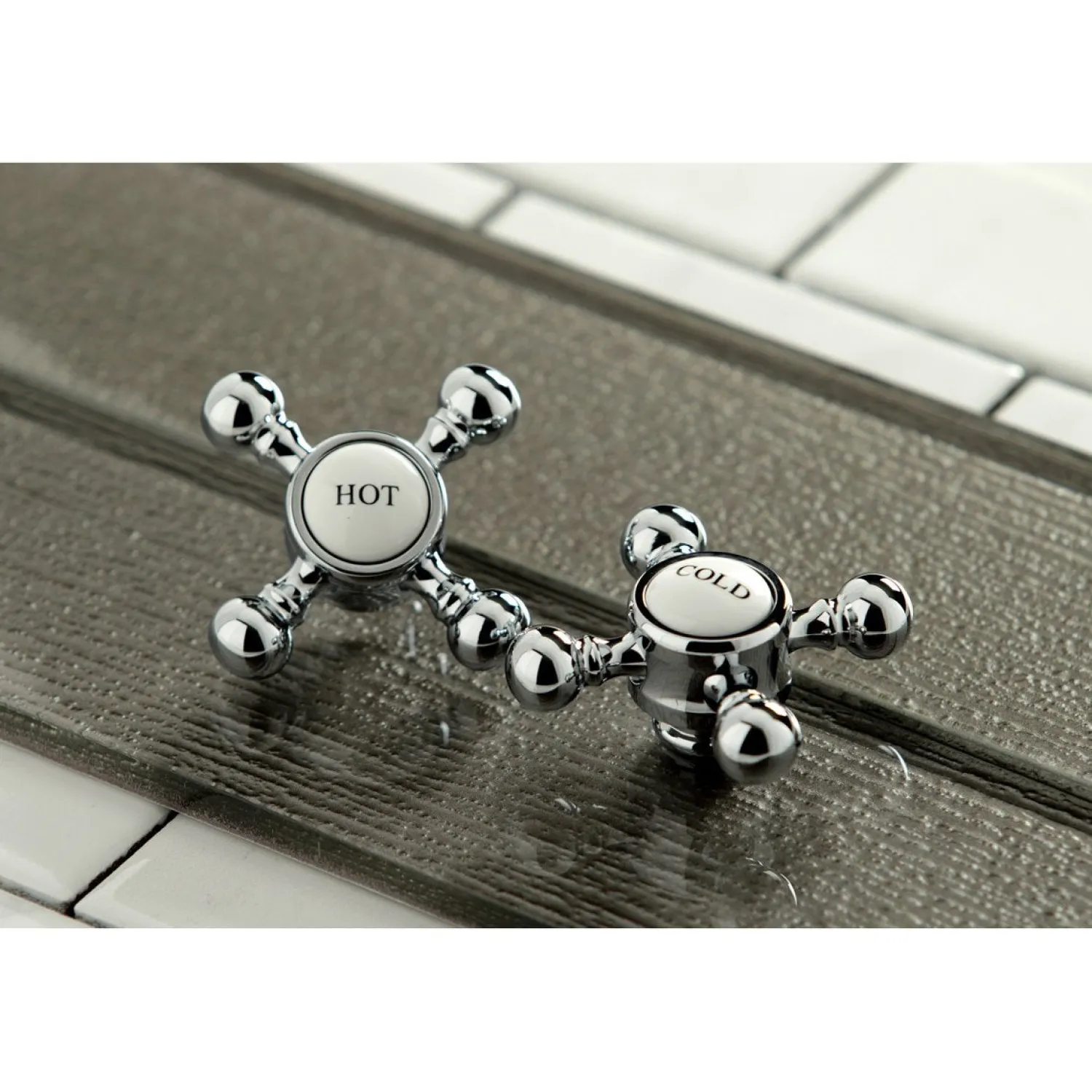 Best Heritage 4-Inch Centerset Deck Mount Bathroom Faucet 4" Center Set