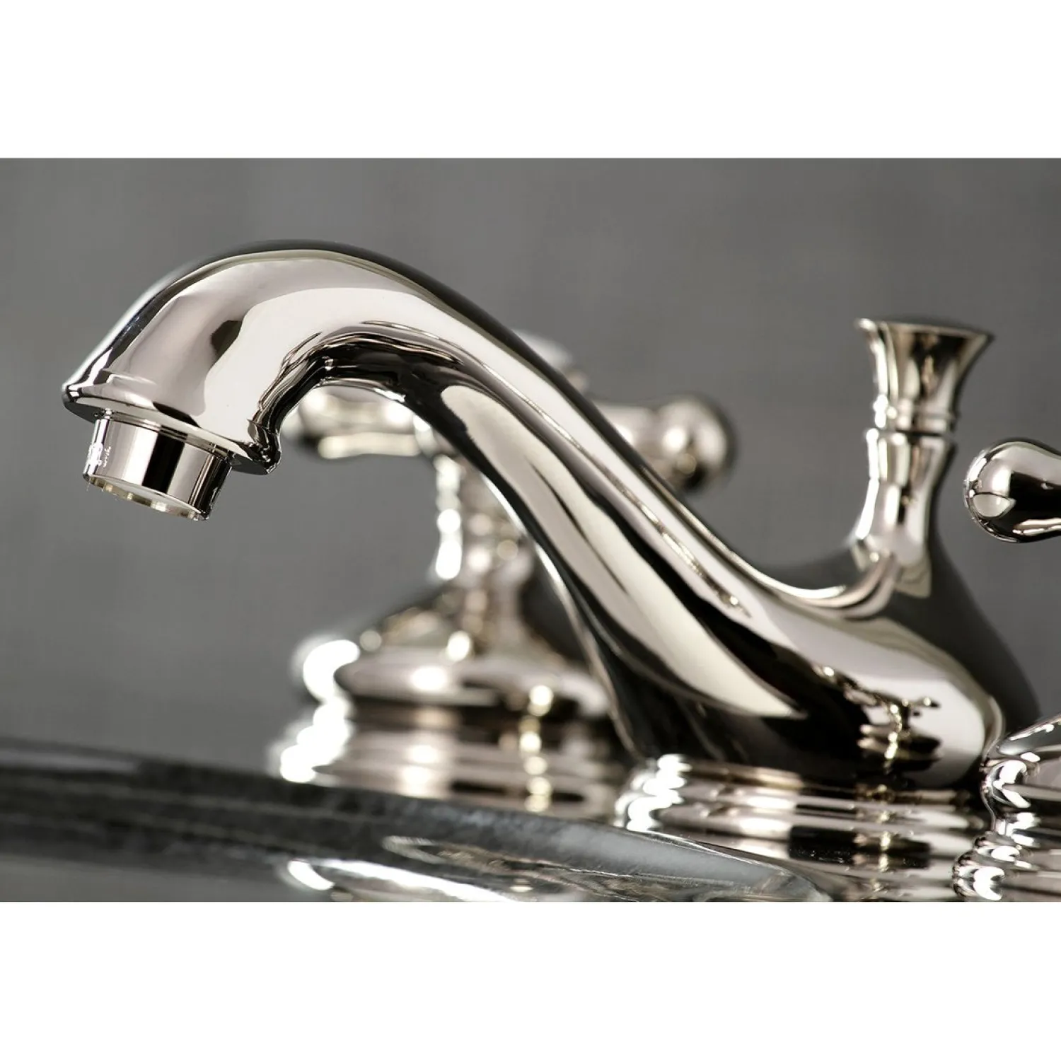 Clearance Heritage 8-Inch Widespread Deck Mount Bathroom Faucet 8" Widespread