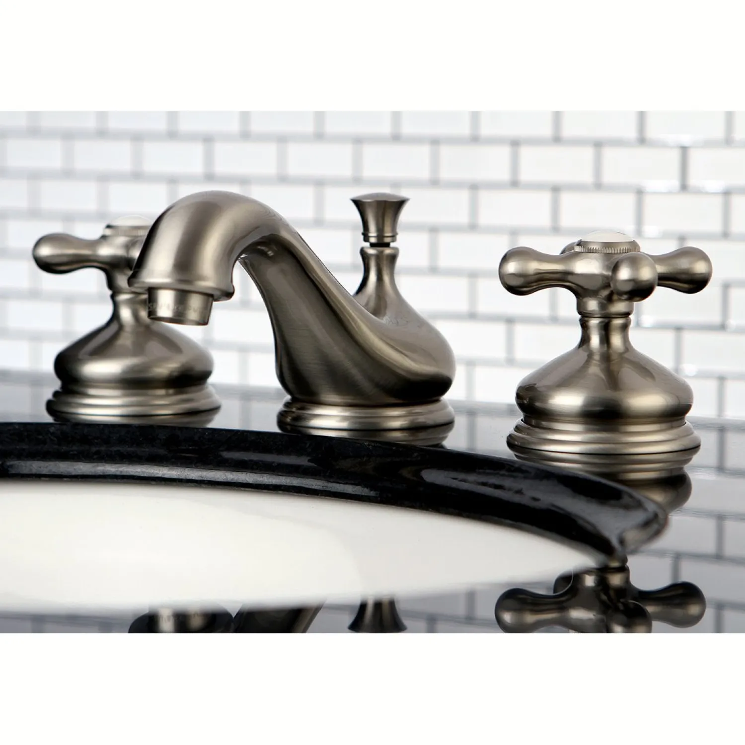 Clearance Heritage 8-Inch Widespread Deck Mount Bathroom Faucet 8" Widespread