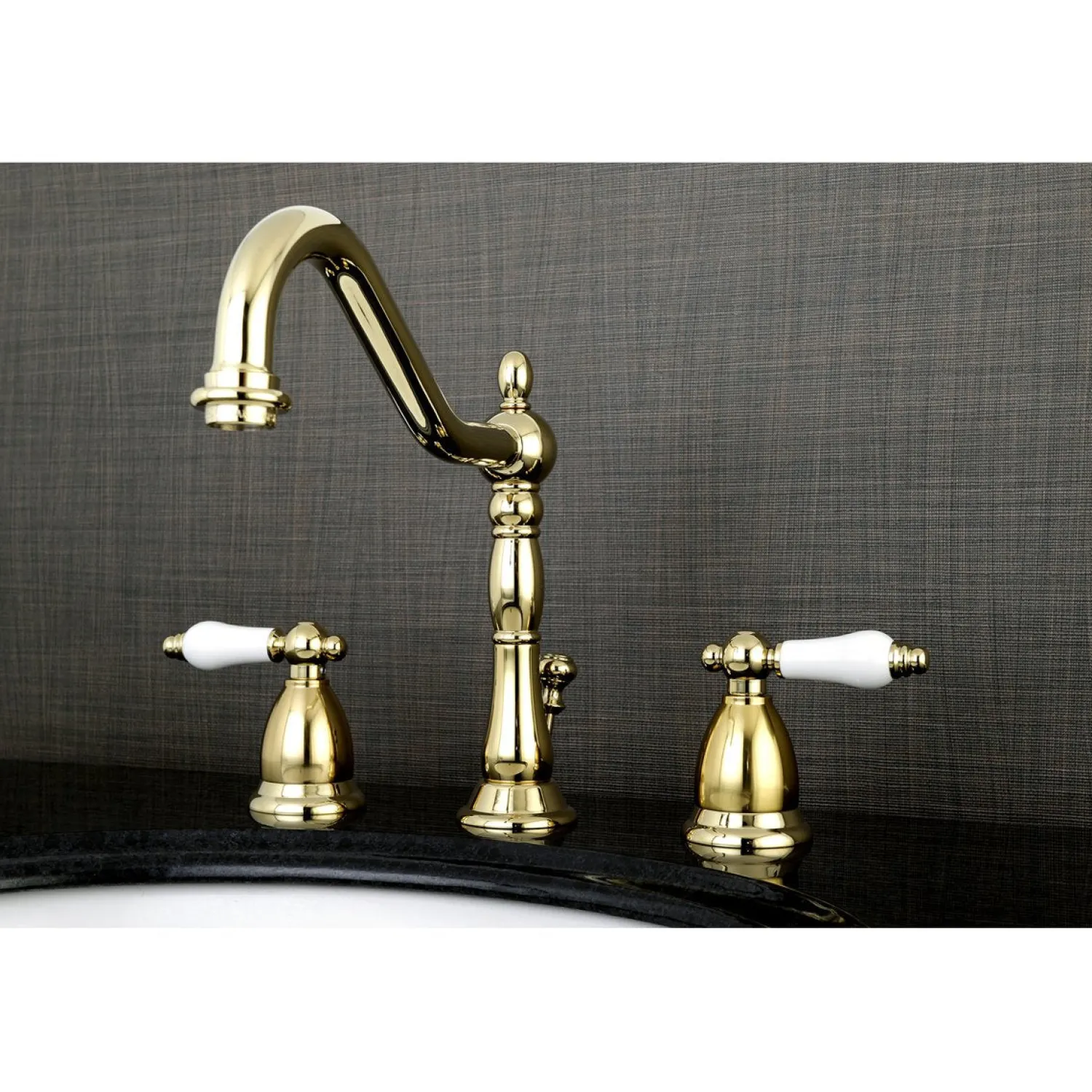 Best Heritage 8-Inch Widespread Lever-Handle Bathroom Faucet 8" Widespread