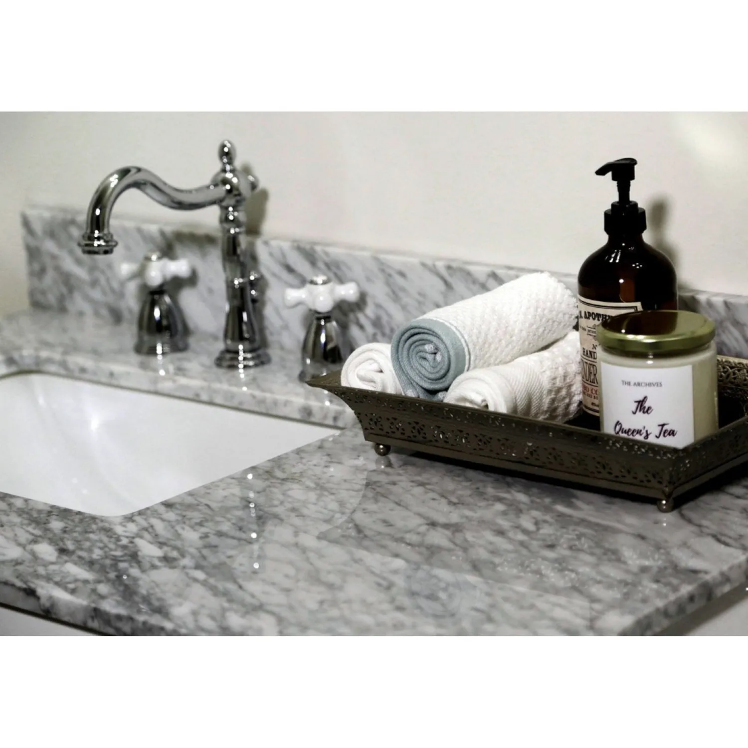Online Heritage 8-Inch Widespread 3-Hole Bathroom Faucet 8" Widespread