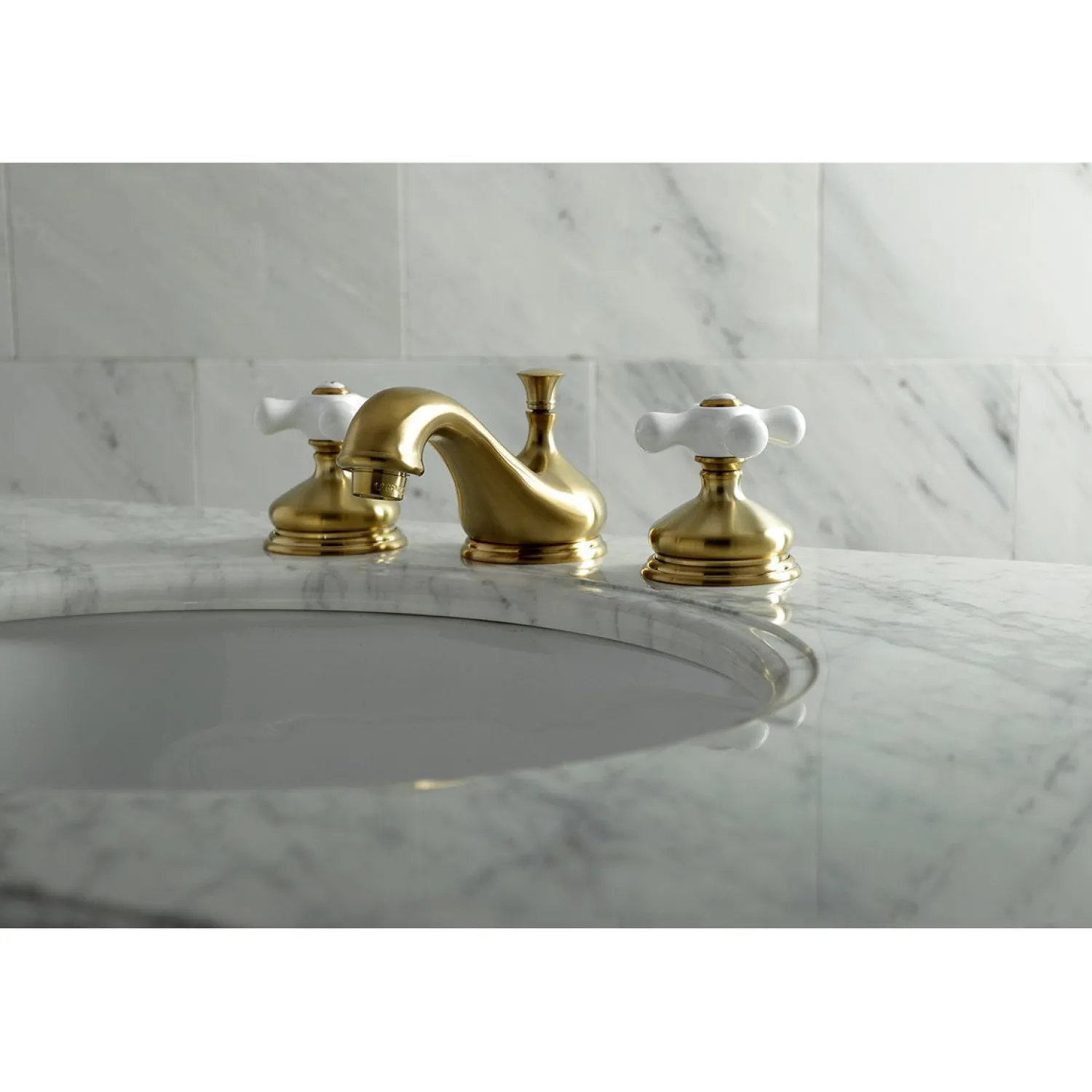 Sale Heritage 8" Widespread 3-Hole Bathroom Faucet 8" Widespread