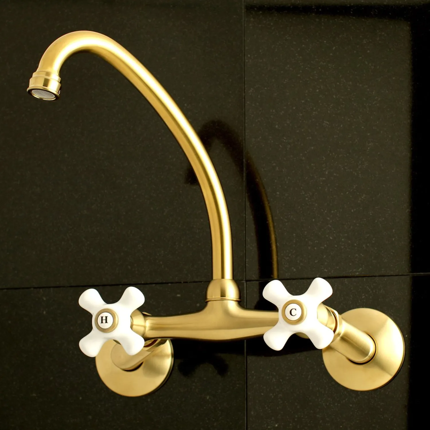 2-Hole 2-Handle Wall Mount Kitchen Faucet Wall Mounted Kitchen Faucets