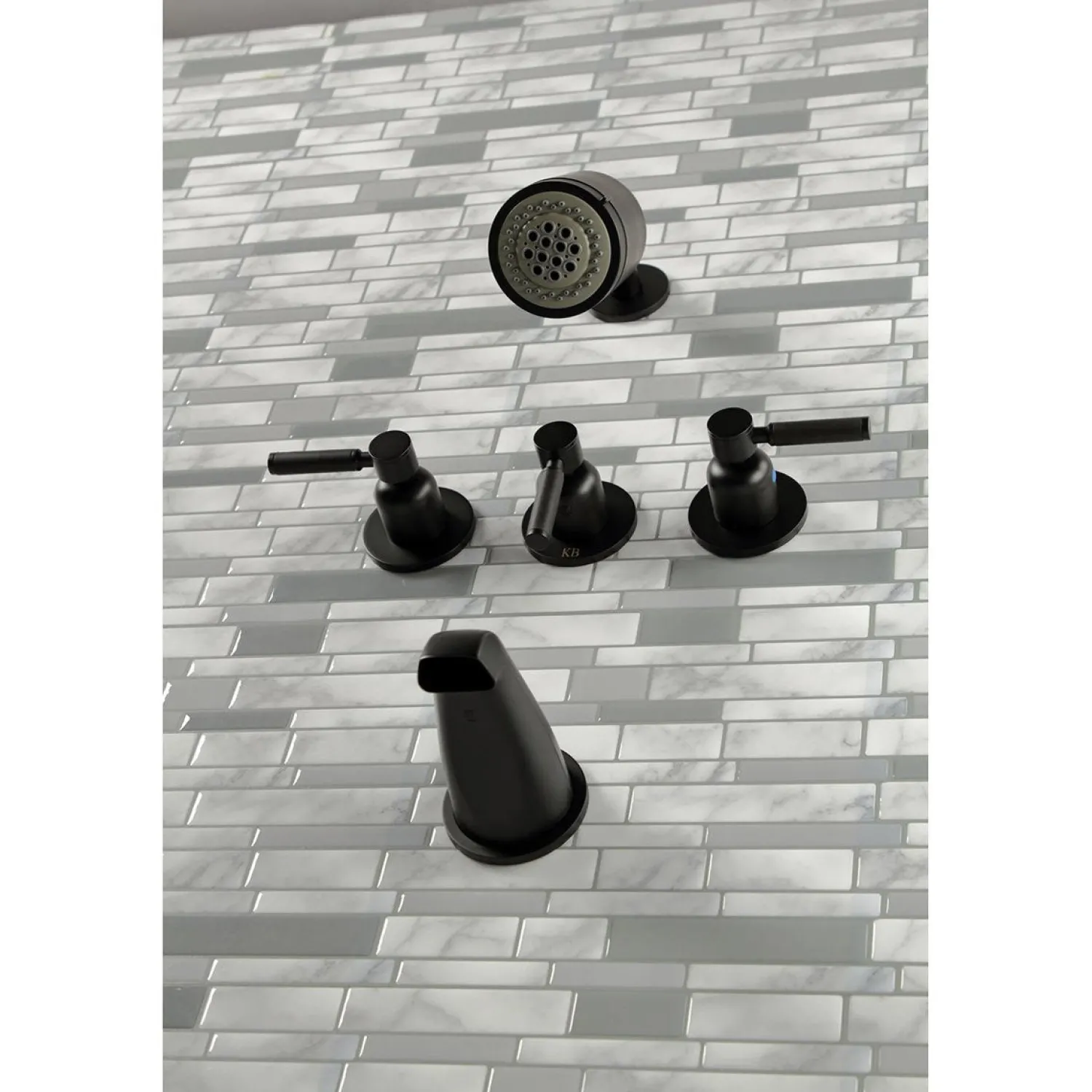 Clearance Kaiser Three-Handle Tub and Shower Faucet Tub & Shower Sets|Tub Faucets
