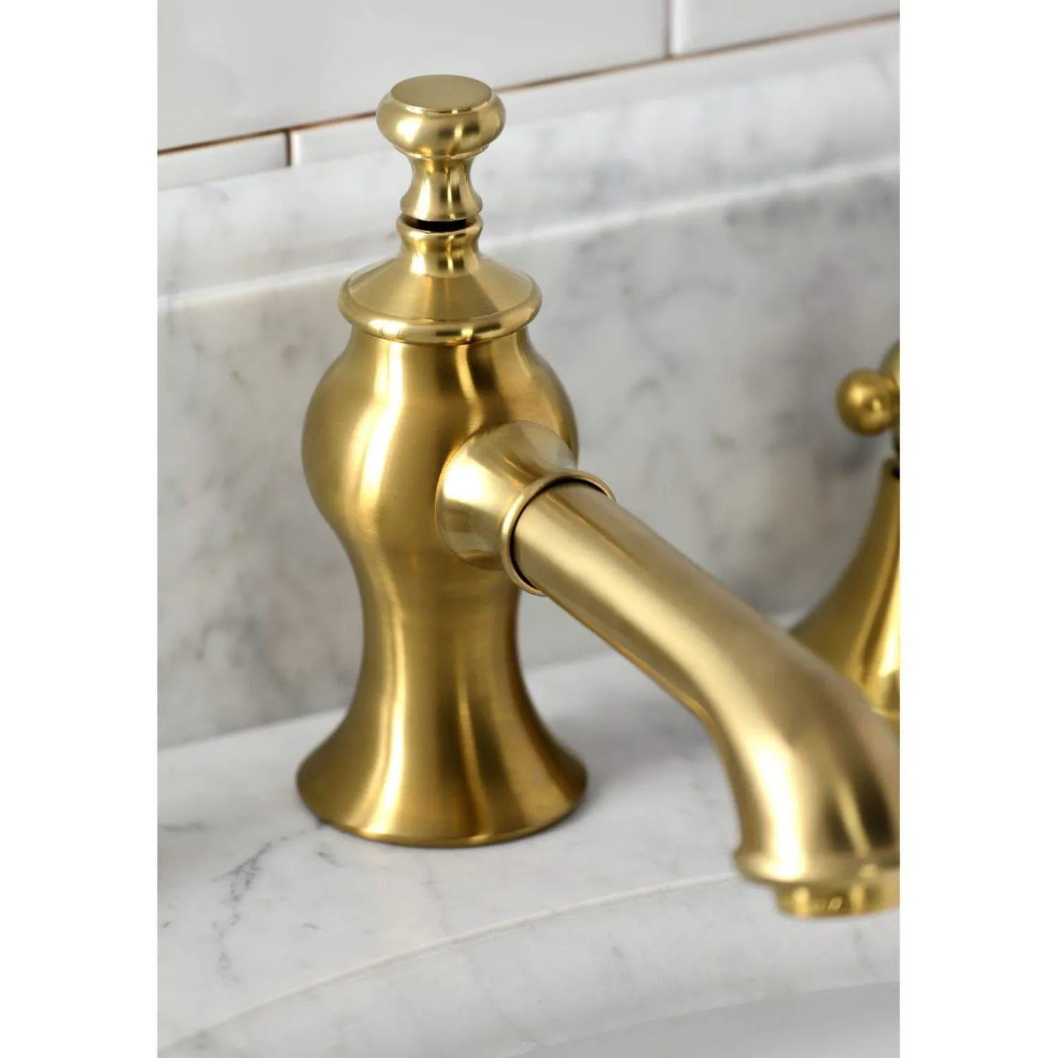 Outlet KC706XPKL-P Duchess Widespread Bathroom Faucet with Brass Pop-Up 8" Widespread