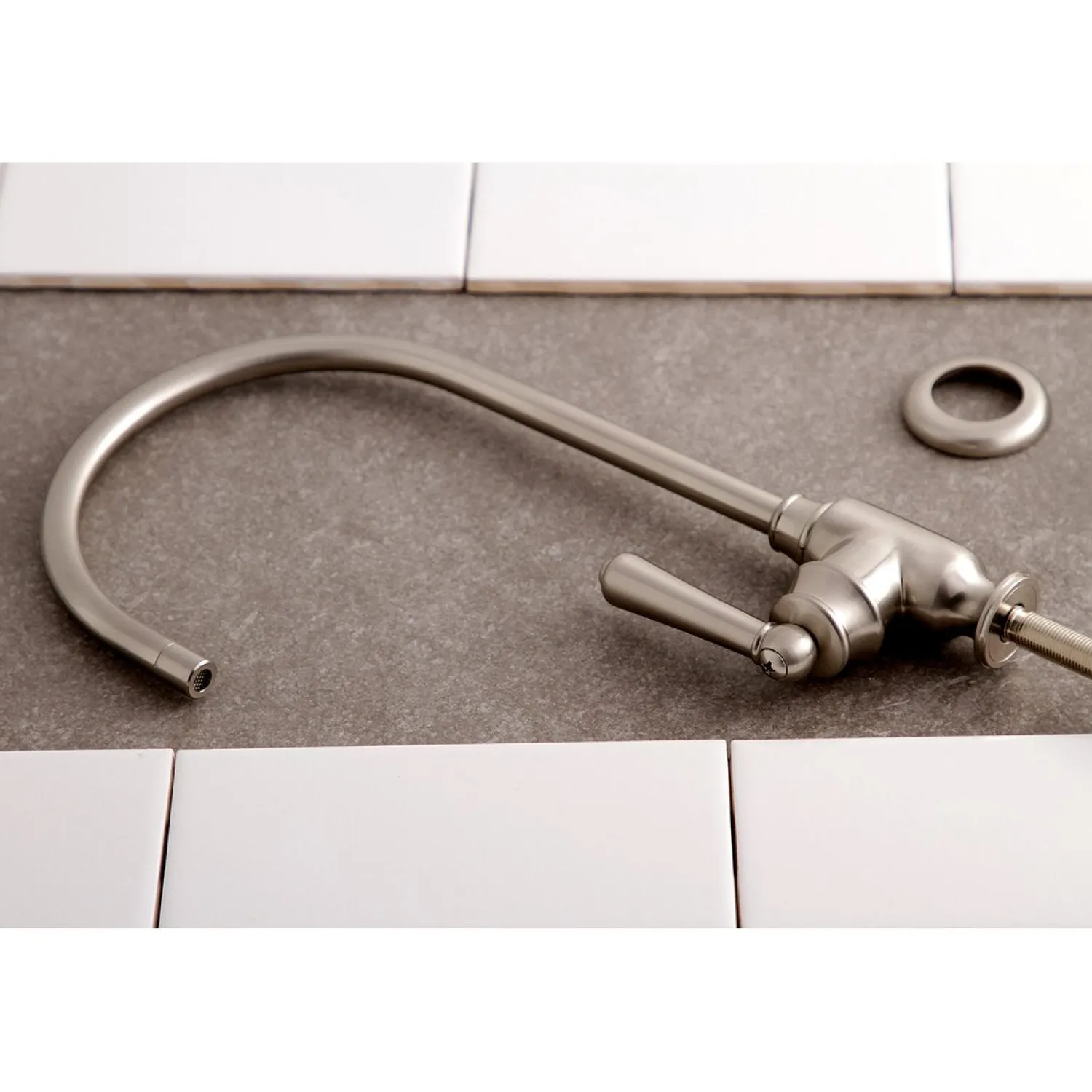 Clearance Magellan Single-Handle Water Filtration Faucet Single Hole