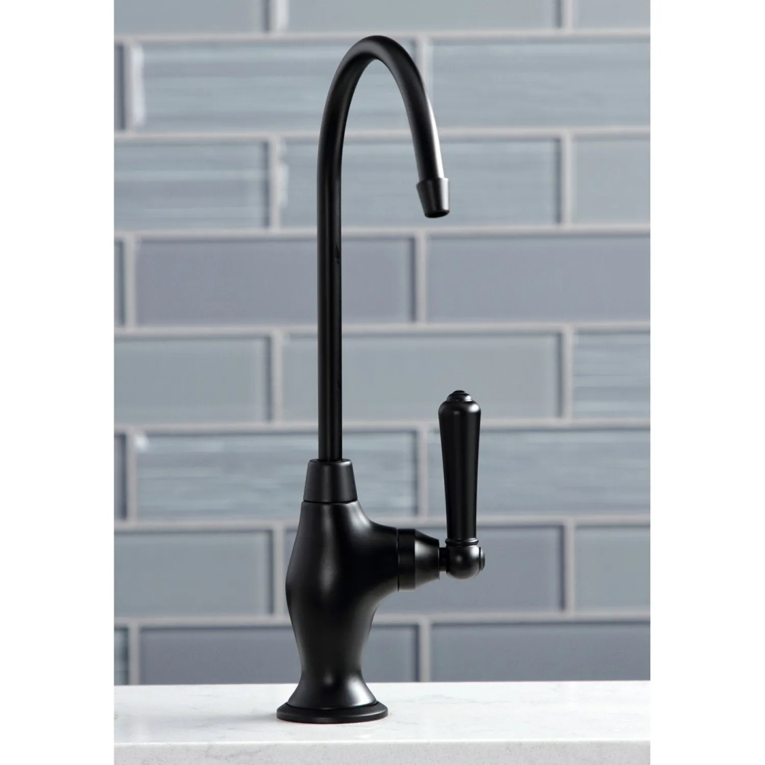 Clearance Magellan Single Handle Water Filtration Faucet Single Hole