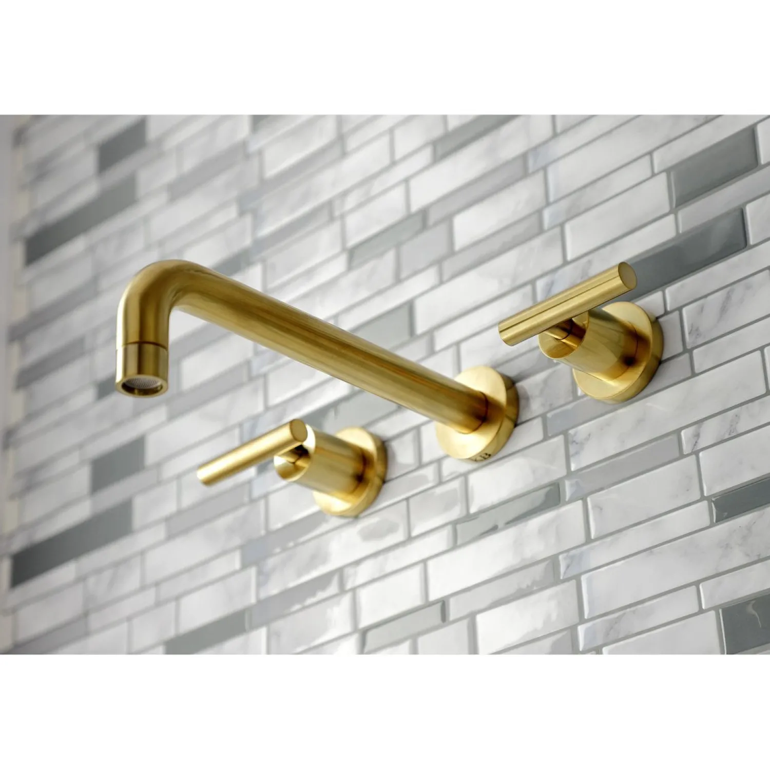 Discount Manhattan 2-Handle Wall Mount Roman Tub Faucet Tub Faucets