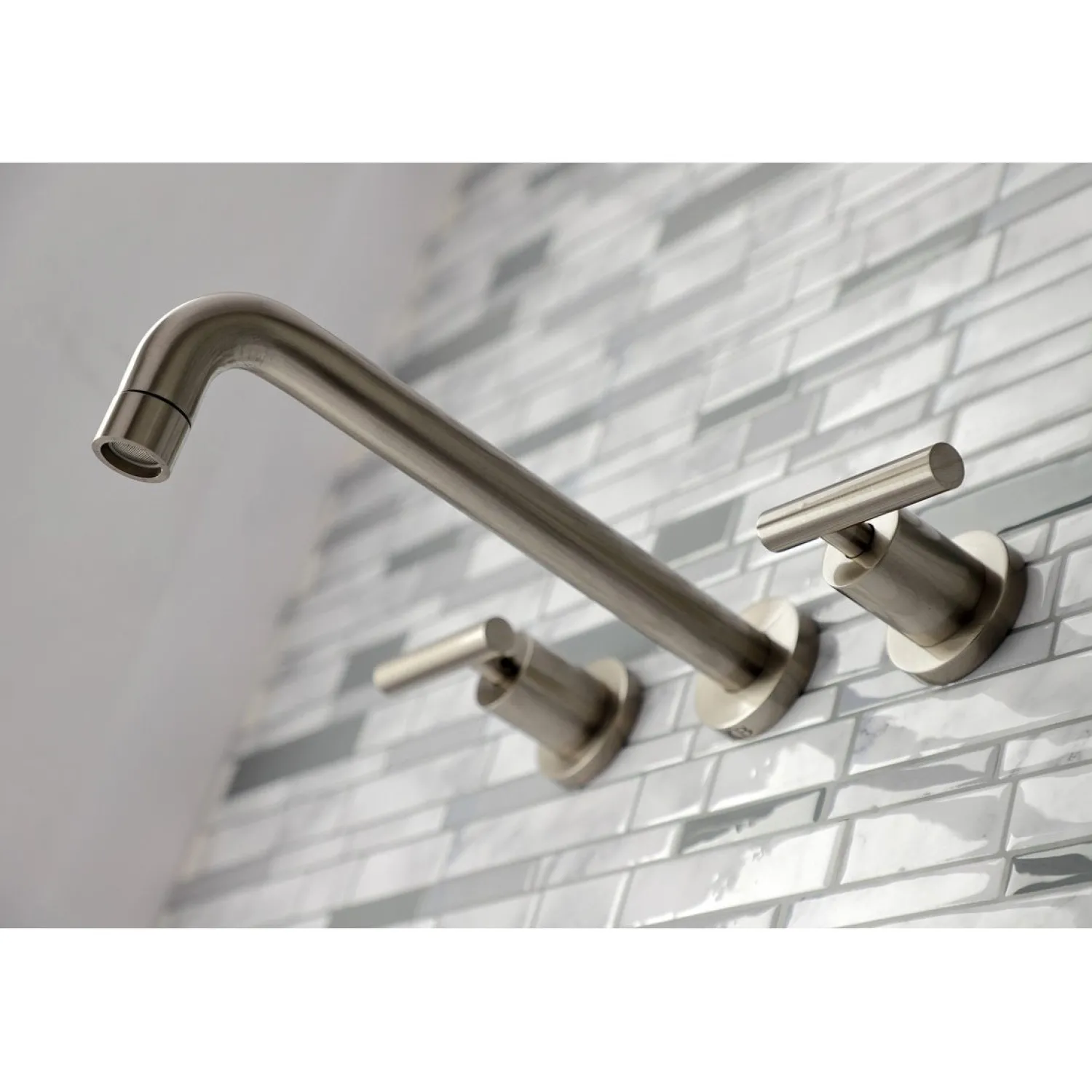 Discount Manhattan 2-Handle Wall Mount Roman Tub Faucet Tub Faucets