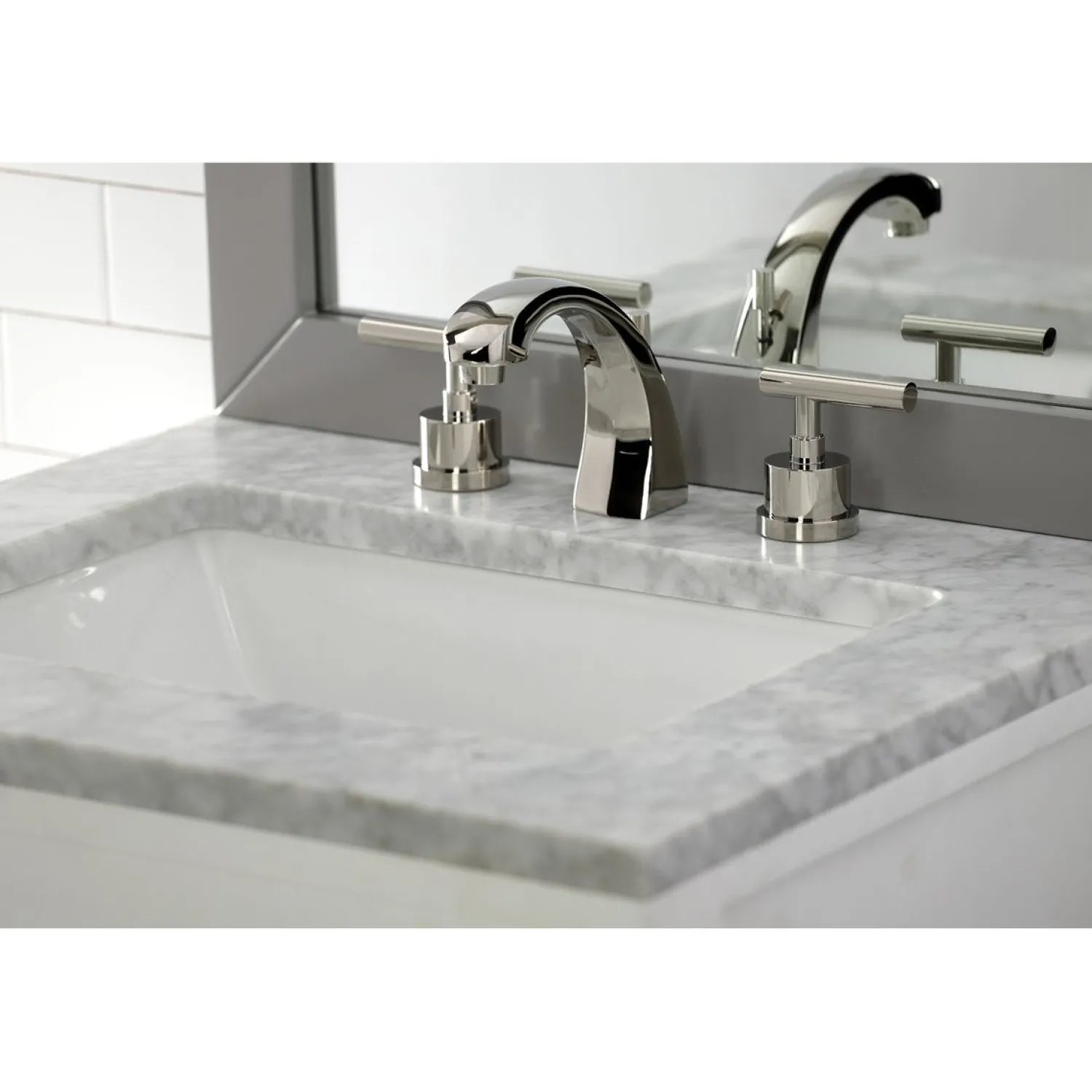 Discount Manhattan 8" Widespread Bathroom Faucet 8" Widespread