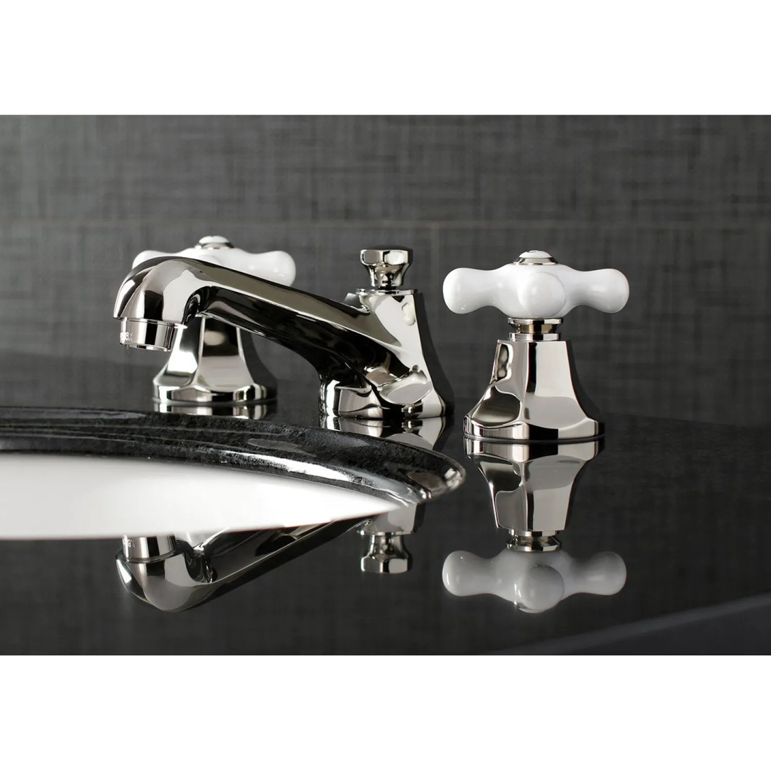 New Metropolitan 3-Hole 8-Inch Widespread Bathroom Faucet 8" Widespread